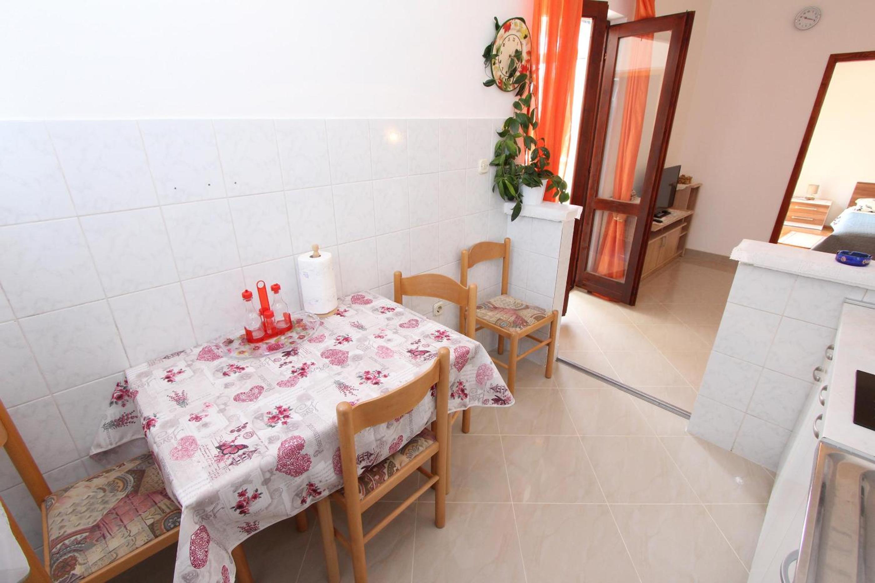 Apartments Eni
