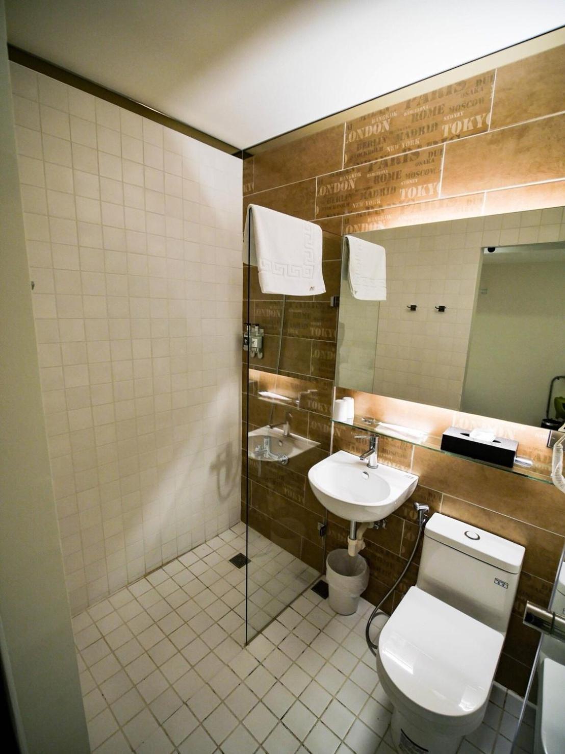 Photo 47