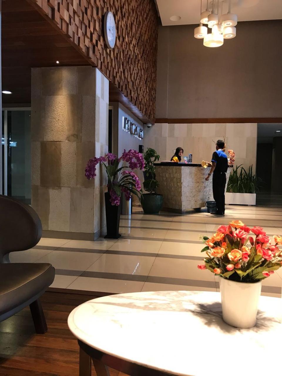 Hotel Parahyangan Residence - Image 1