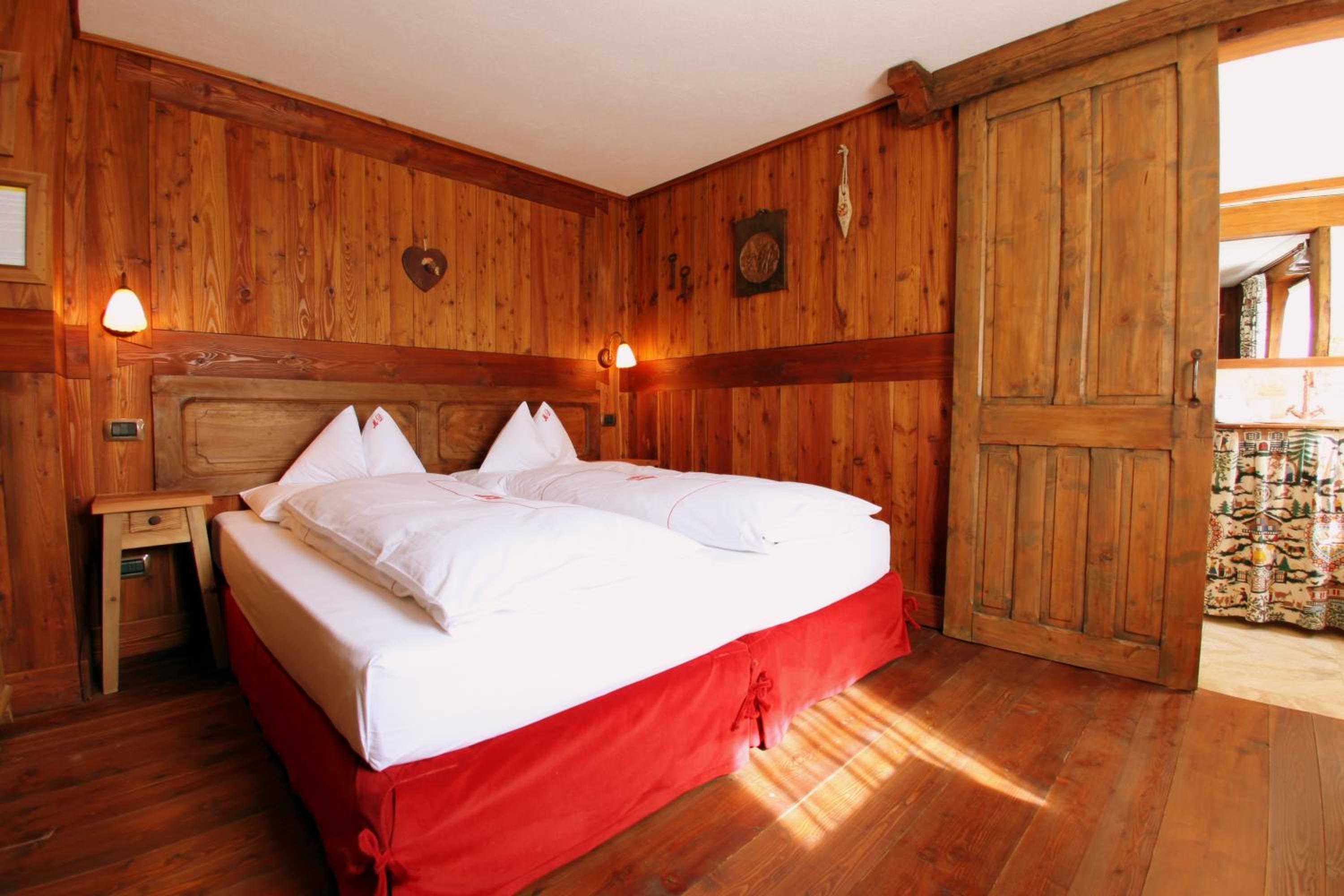 Eco Chalet Maison Dominique view 5