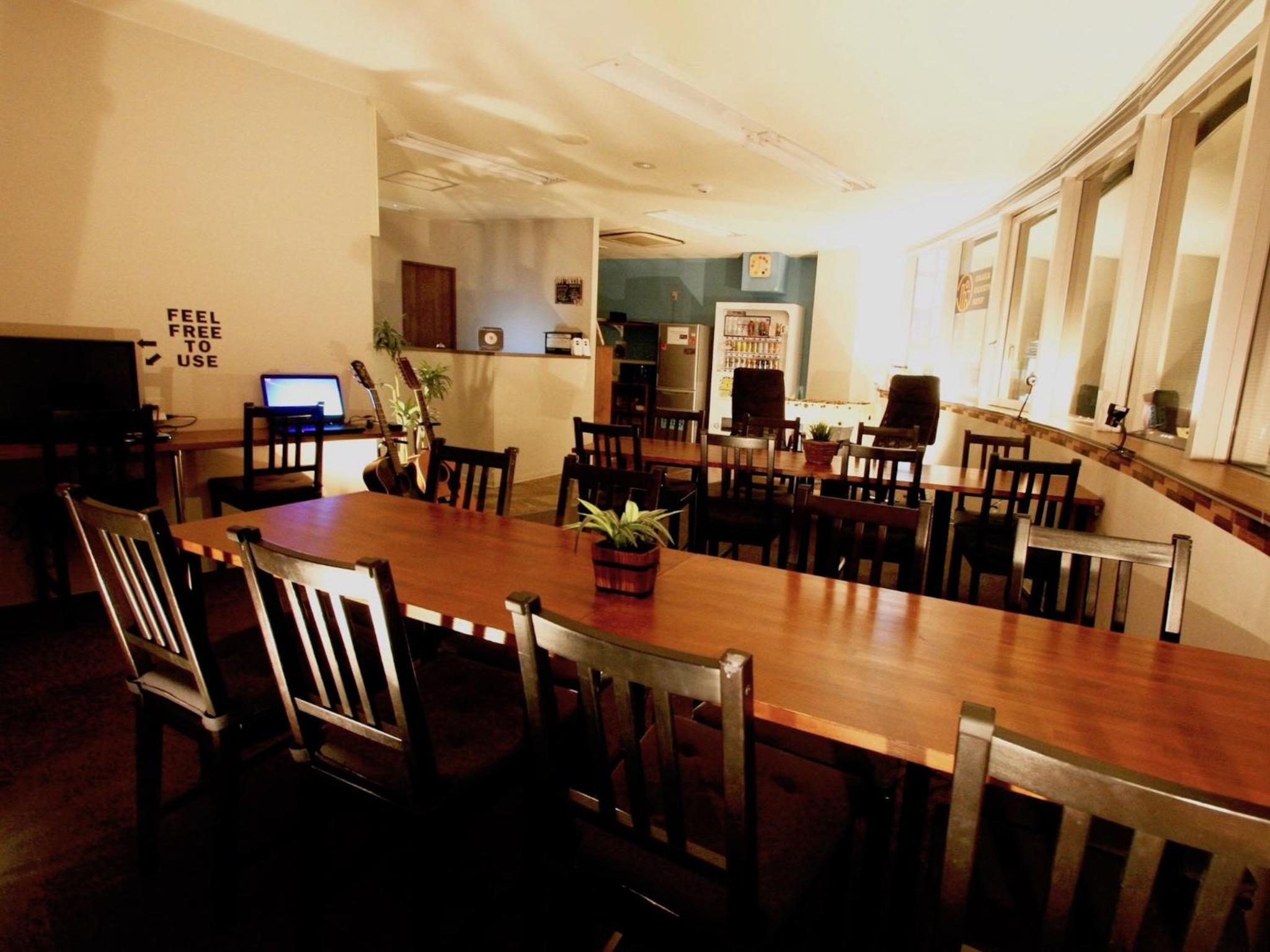 Osaka Guesthouse Nest