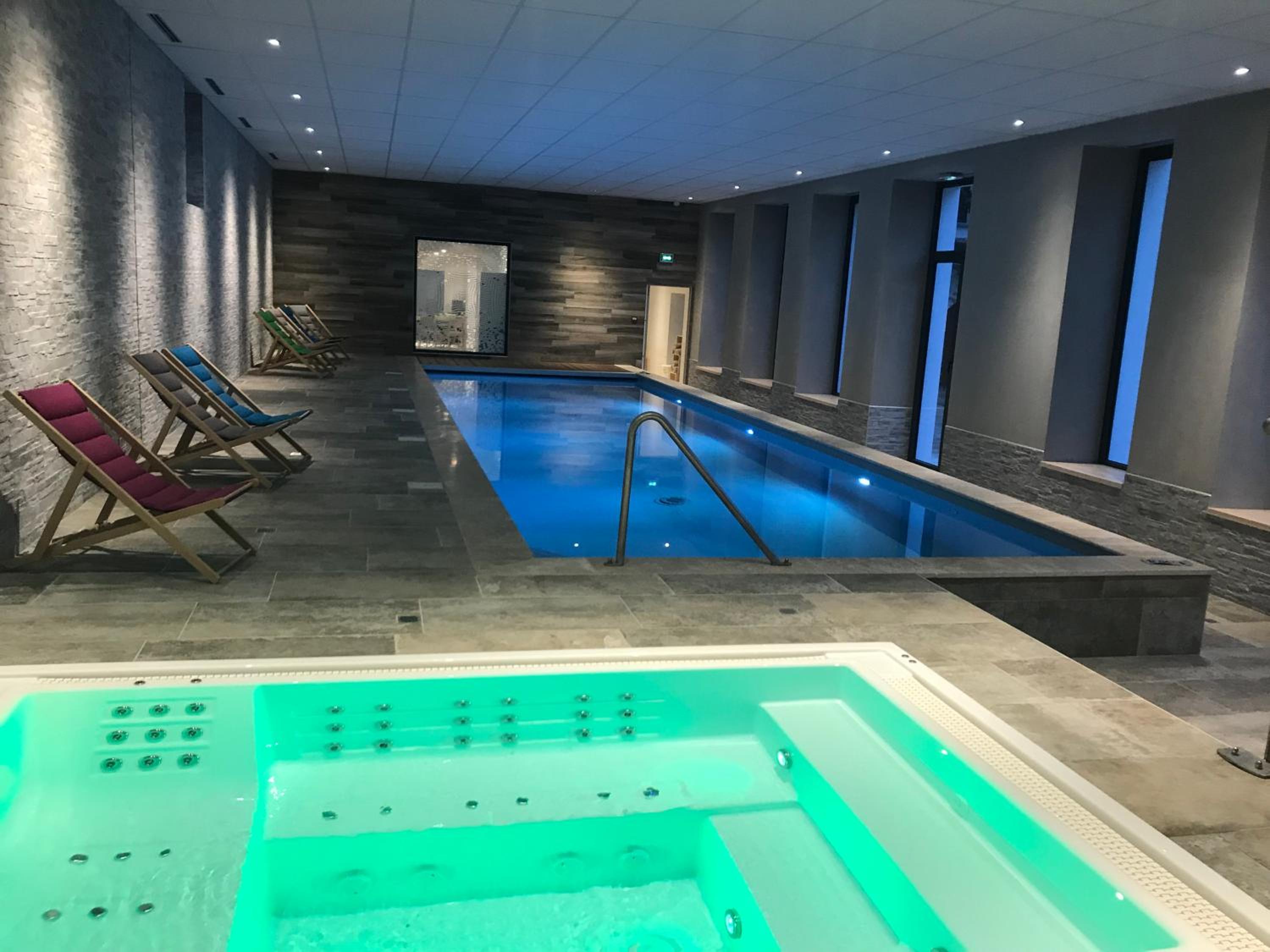 indoor pool