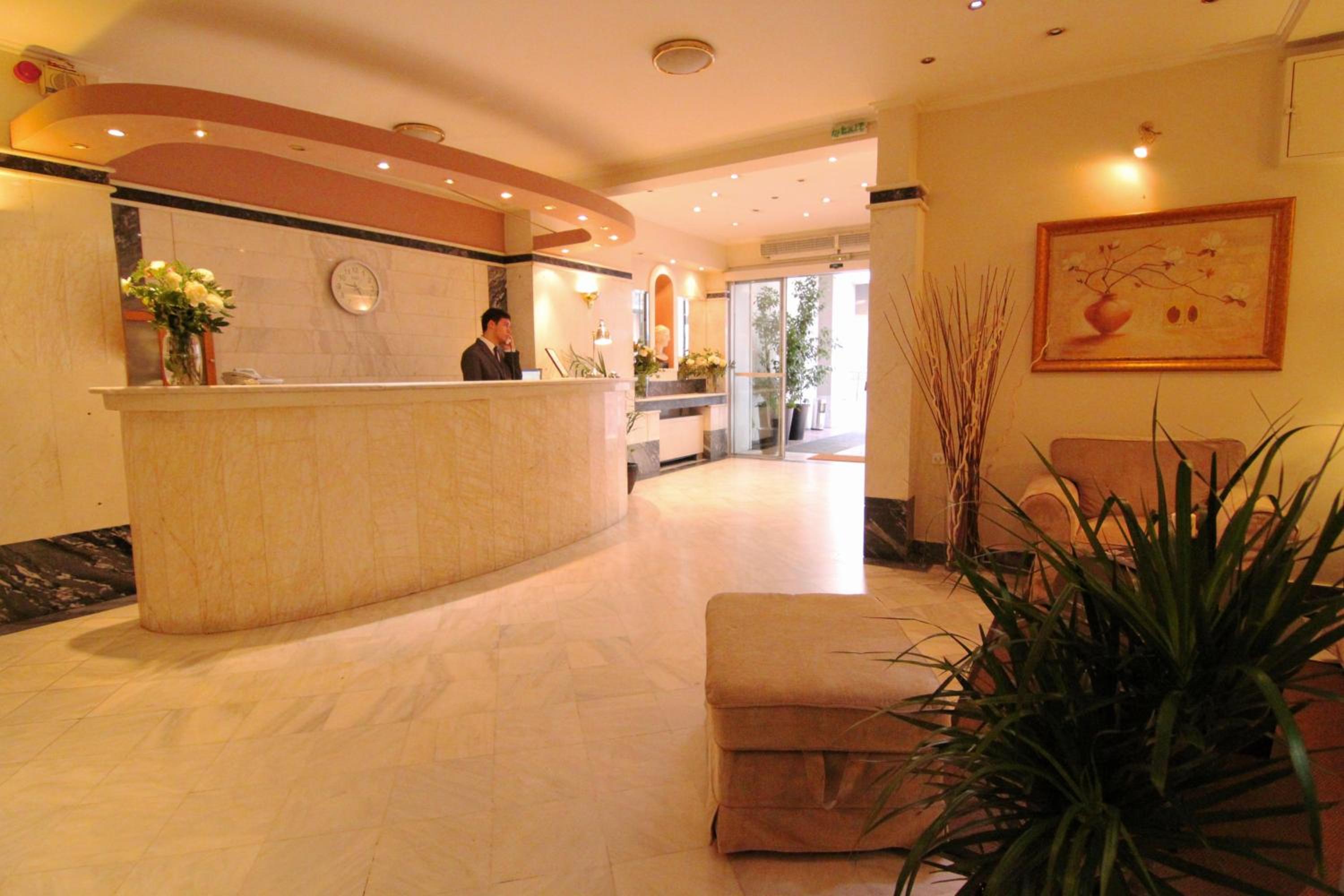 recepcion & lobby