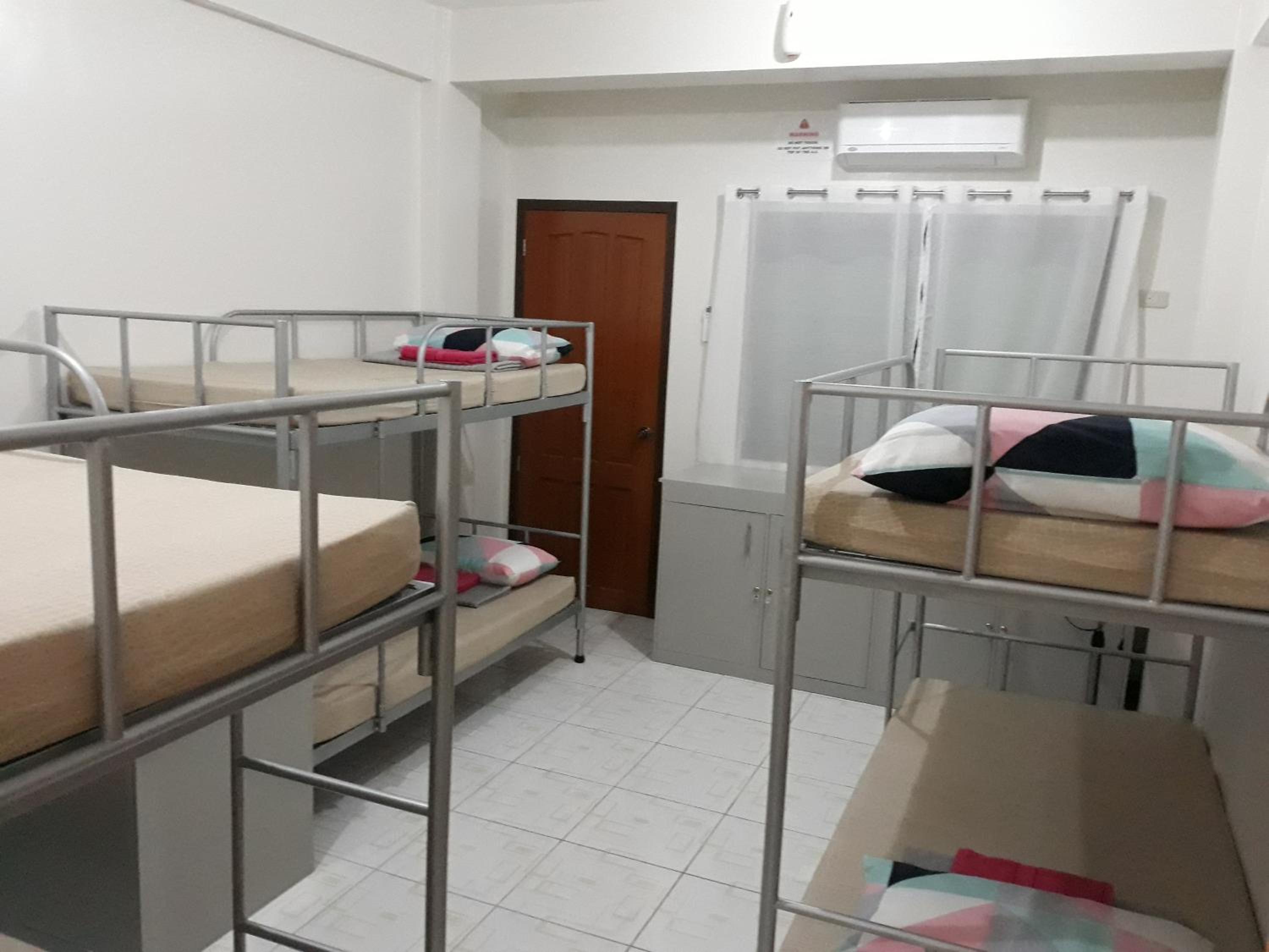 JDL Residences Hostel