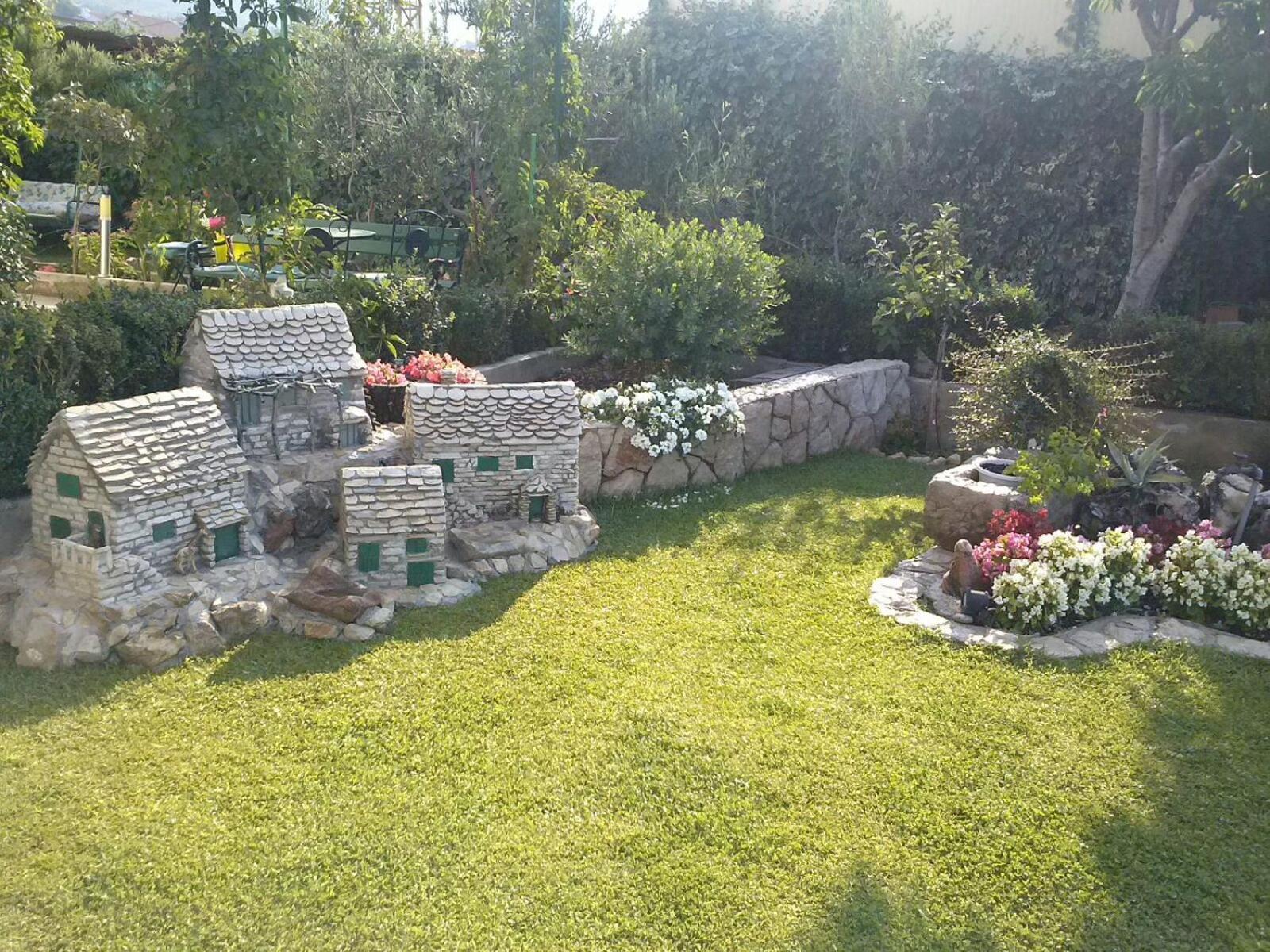 Photo 25