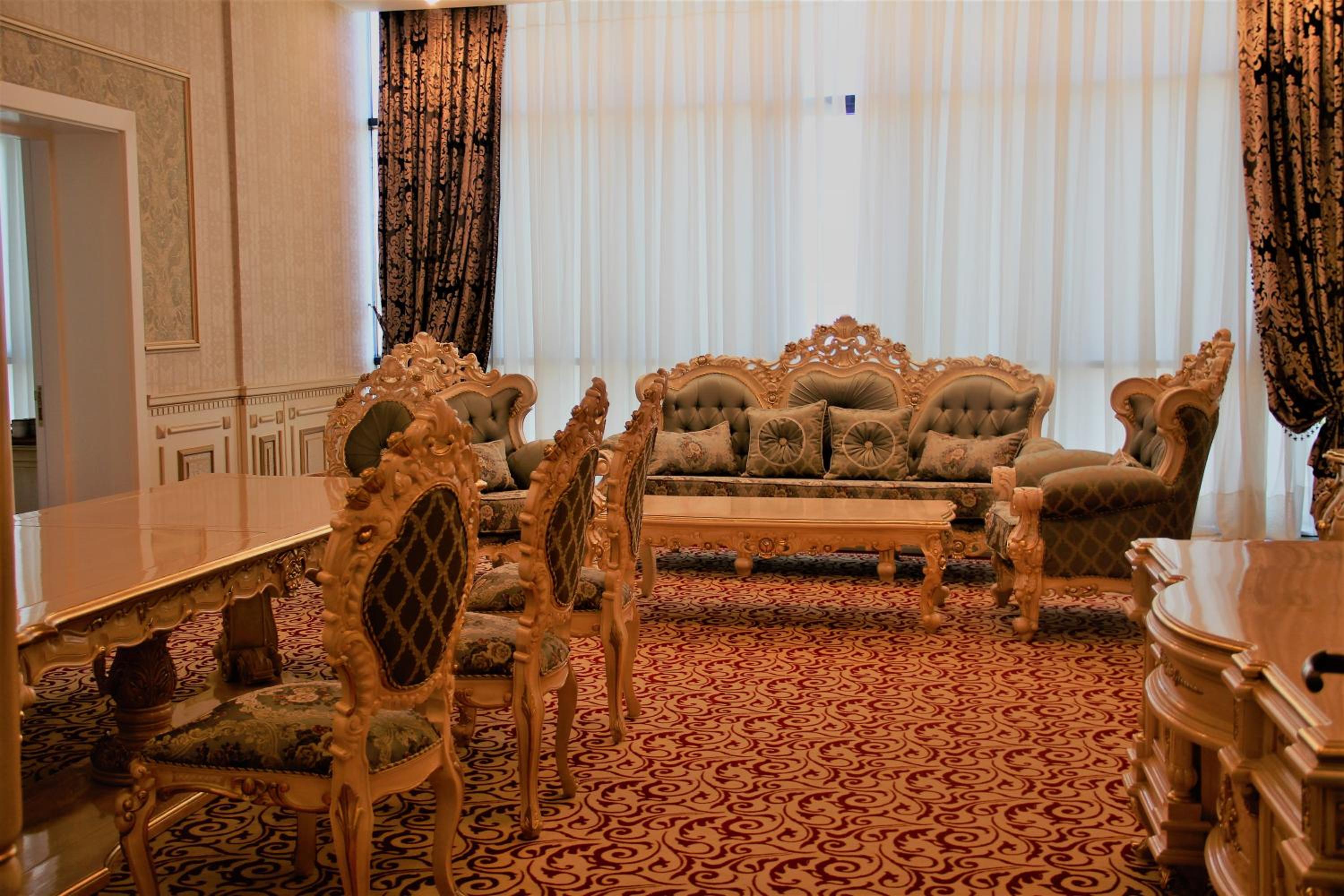 Spring Hotel