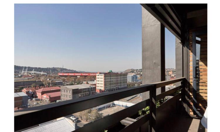 Urban sky studio @ Hallmark House