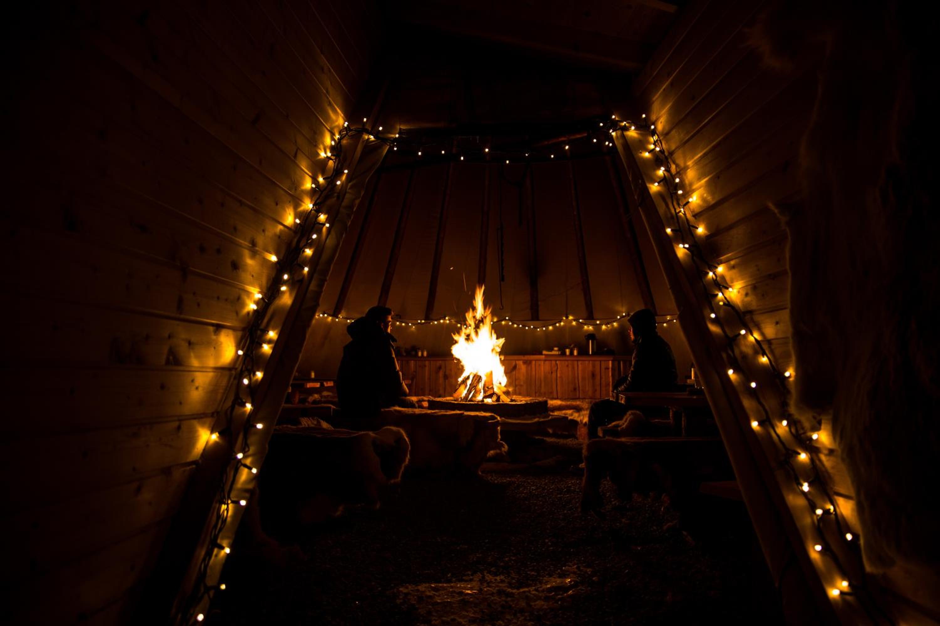 Holmen Husky Lodge