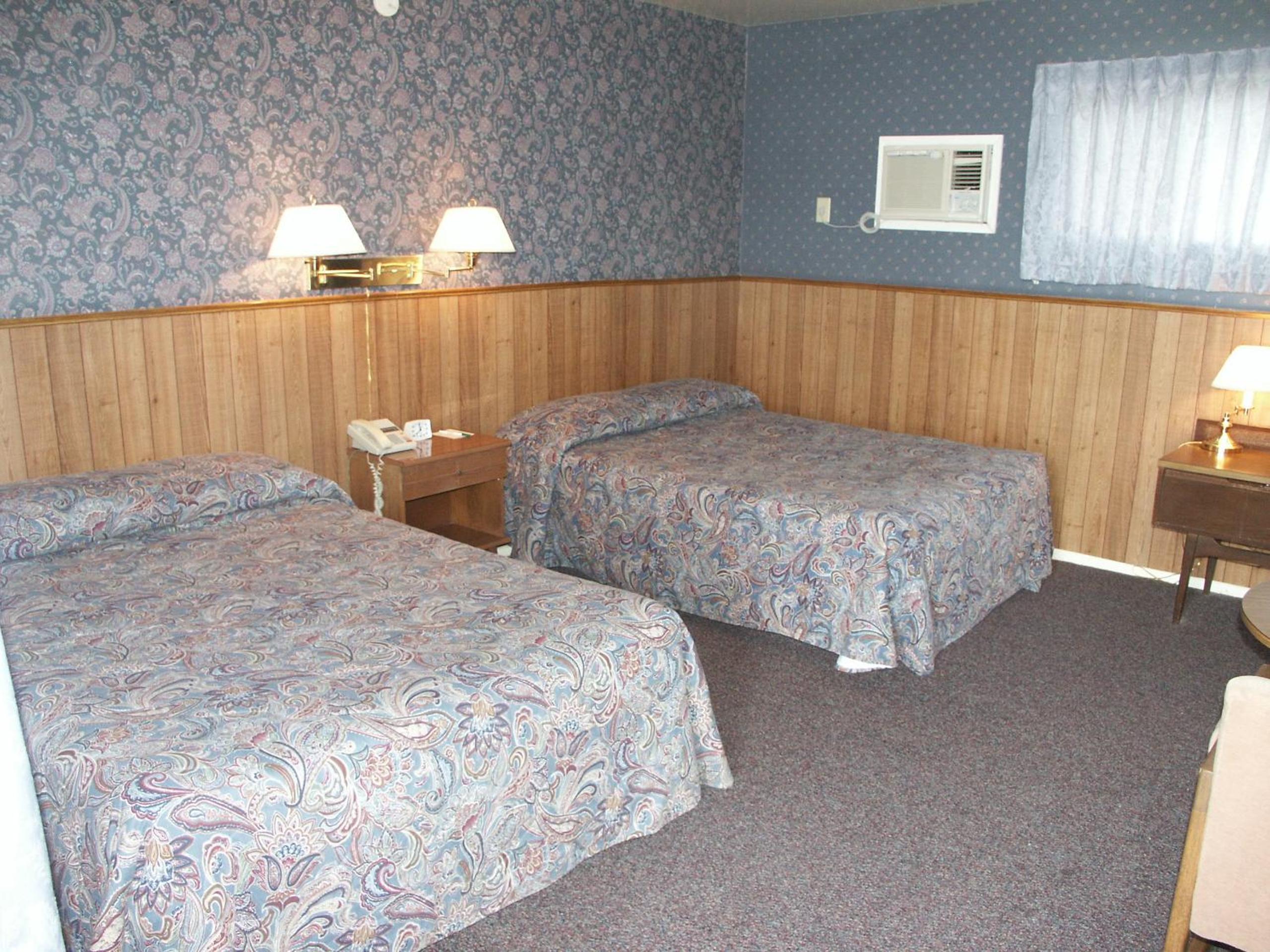 Bridgeport Inn
