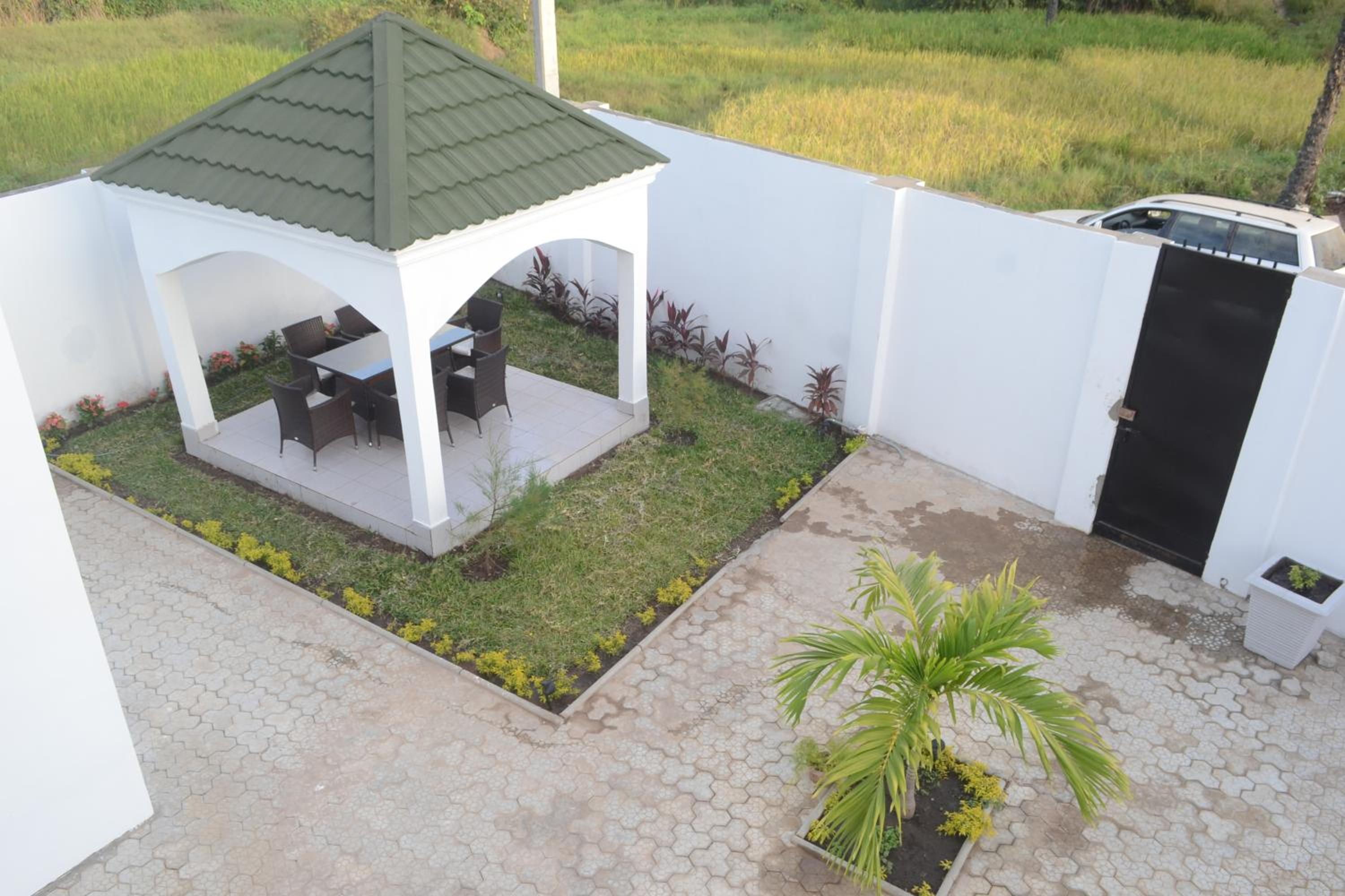 Drammeh's Villa
