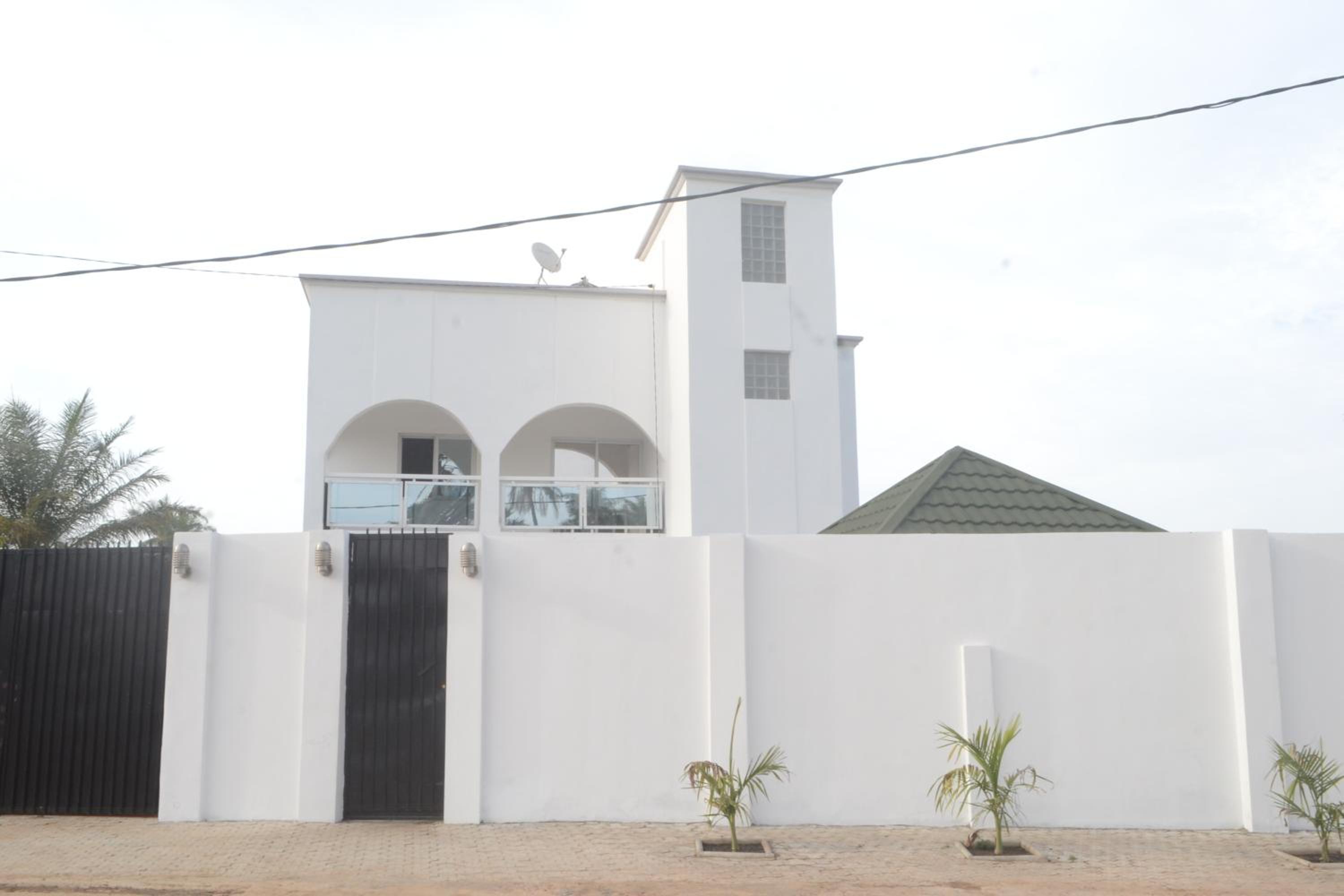 Serekunda Vacations - Drammeh's Villa - Property Image 1