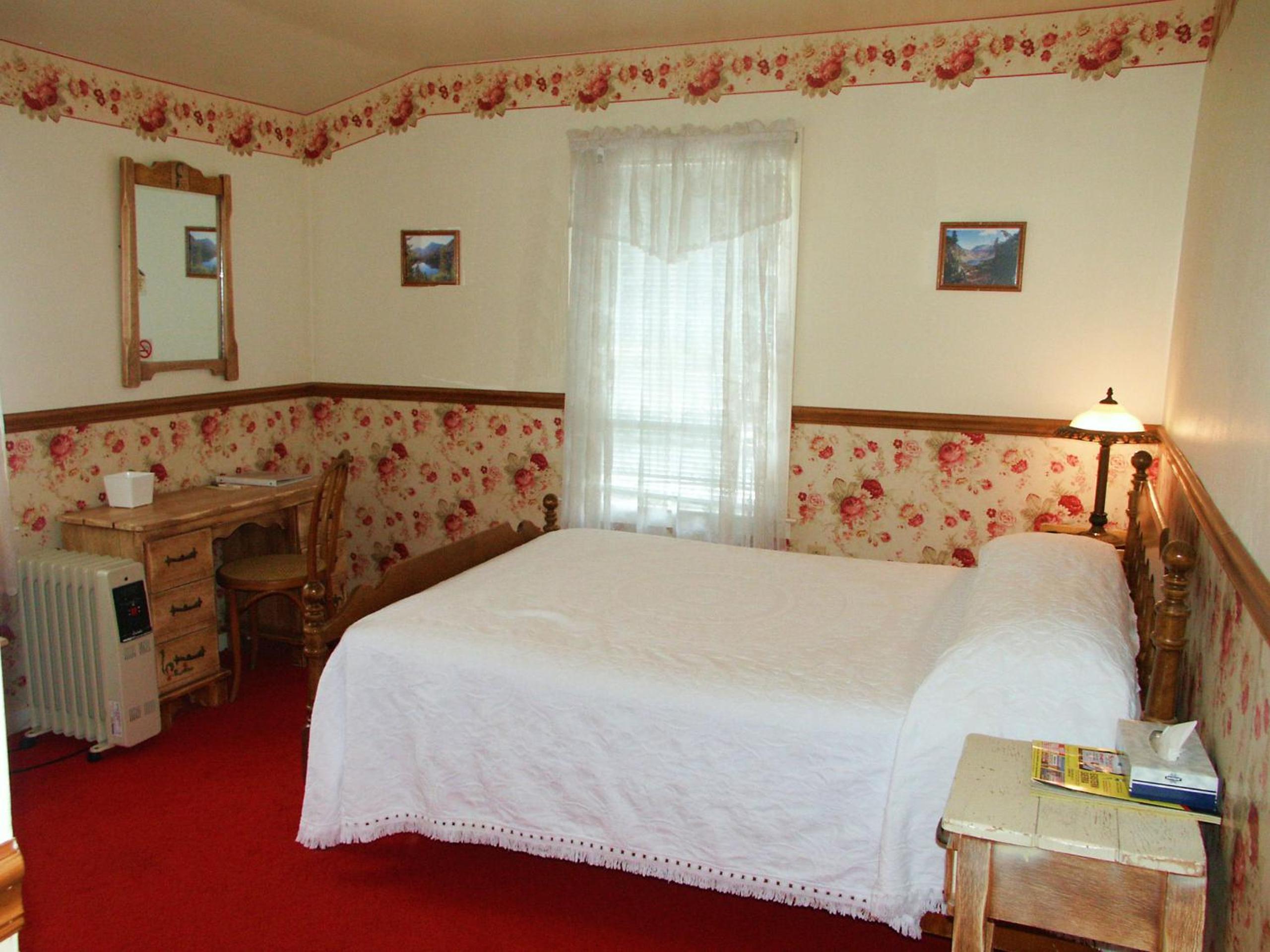 Bridgeport Inn