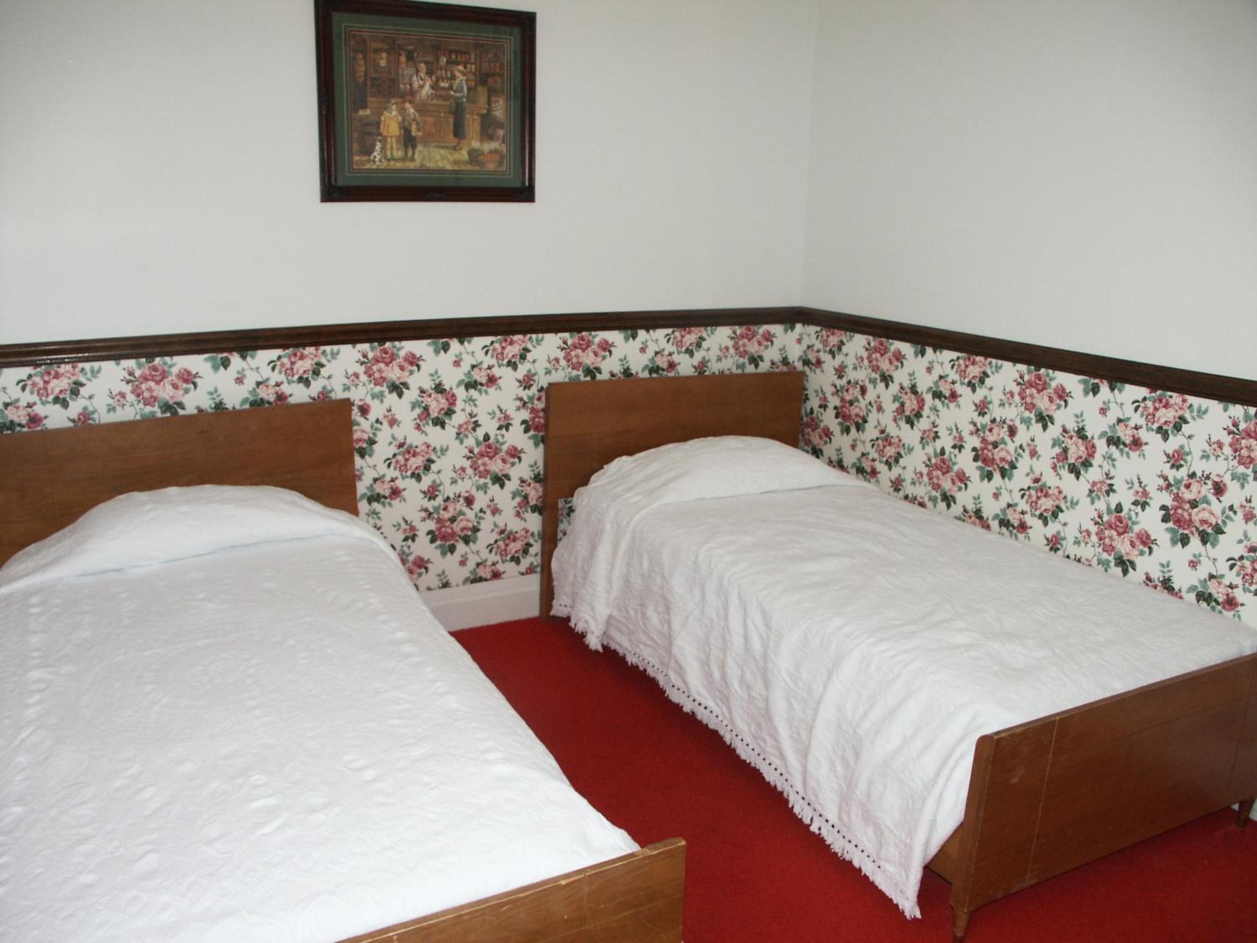 Bridgeport Inn
