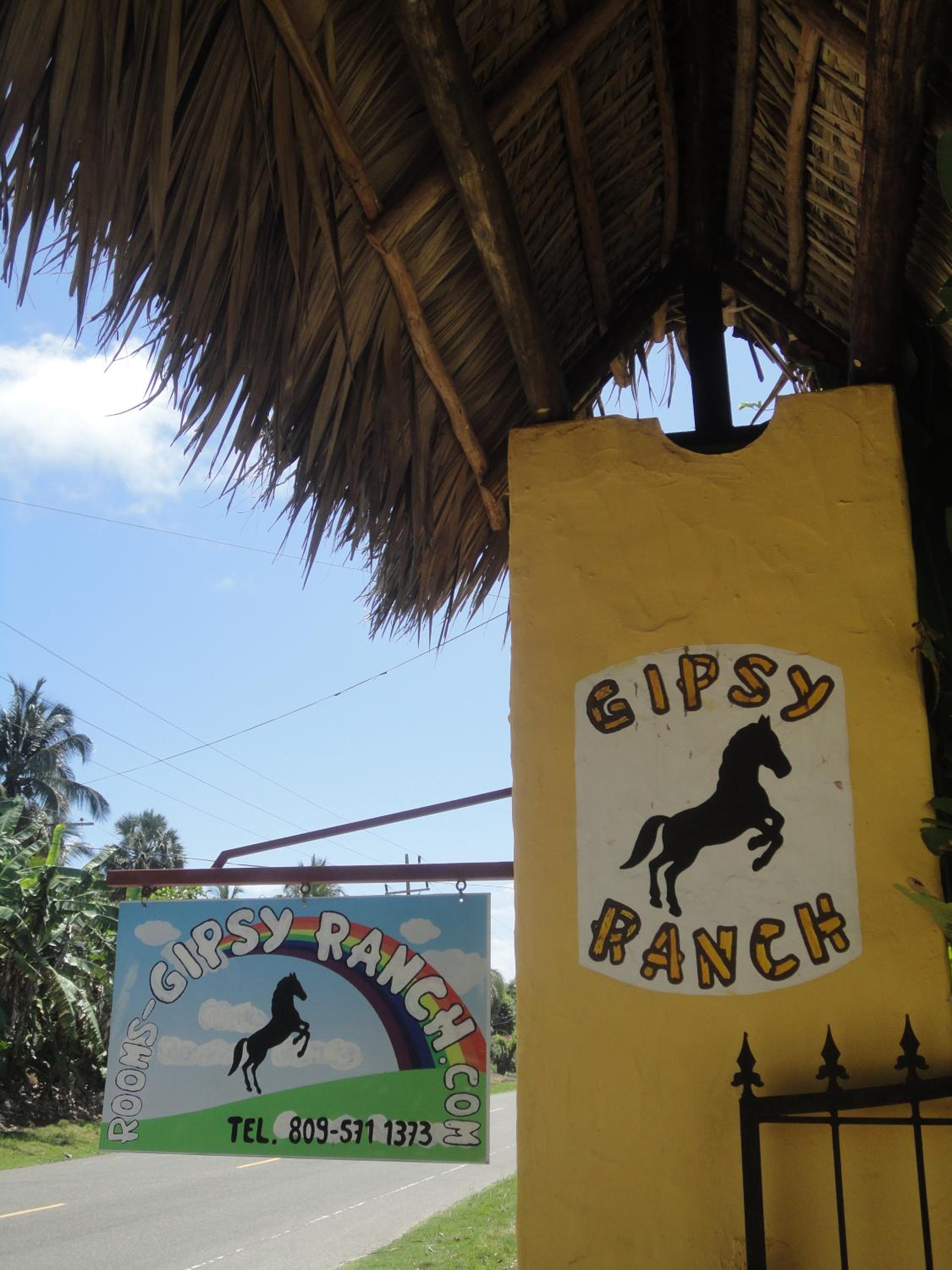 Gipsy Ranch Rooms
