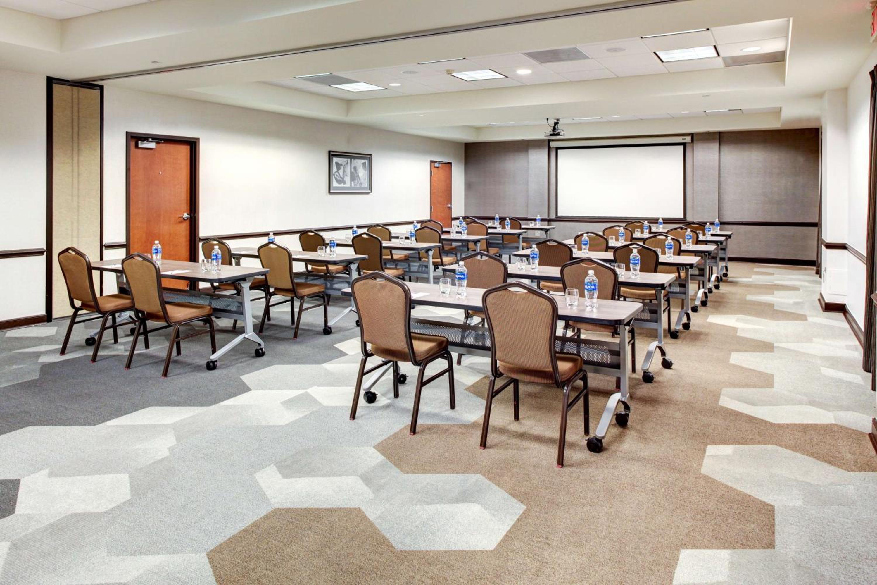 Hyatt Place Chicago/Itasca - Property Image 5