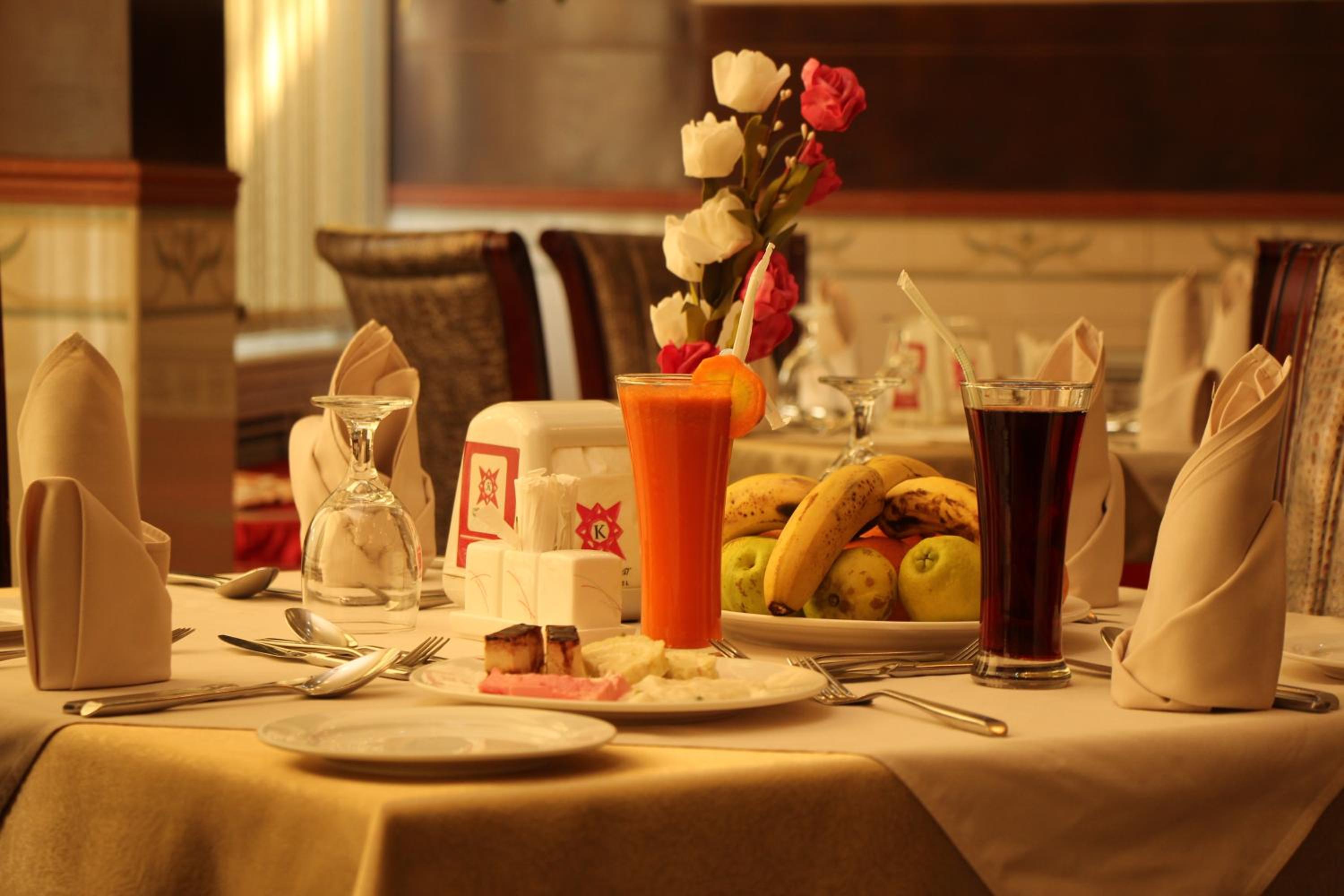 restaurant