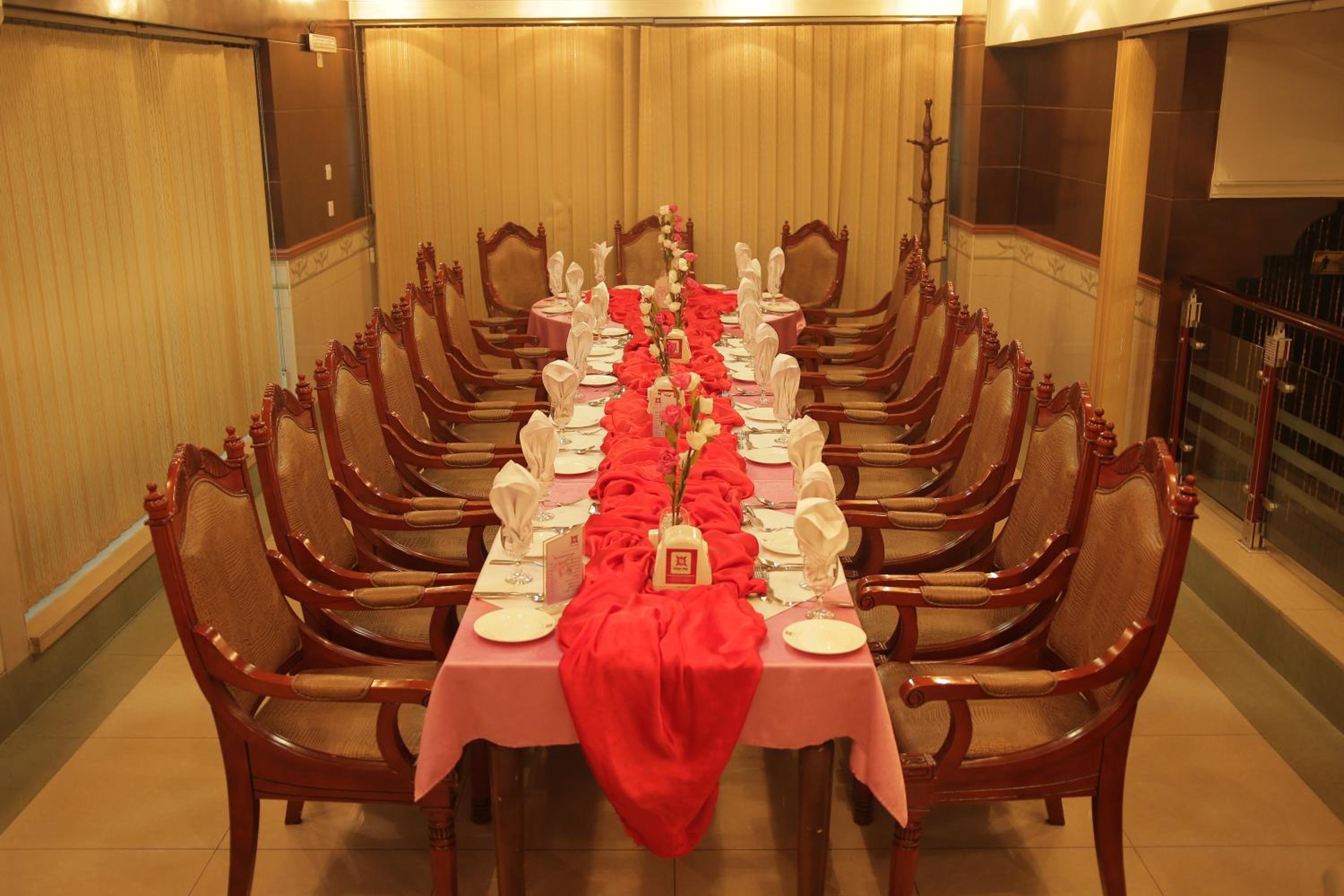banquet hall