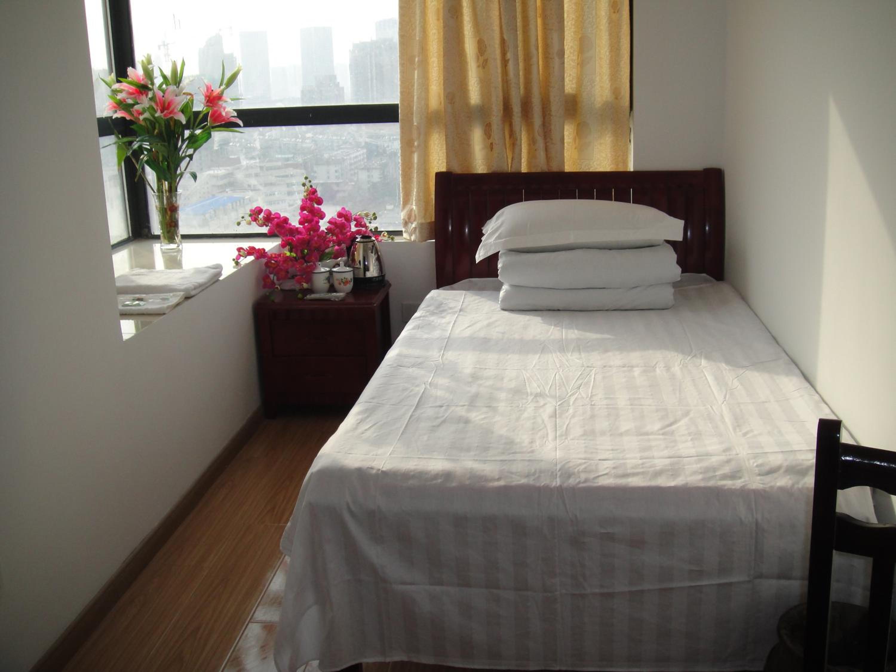 Hefei Vanward Fashion Short Rent