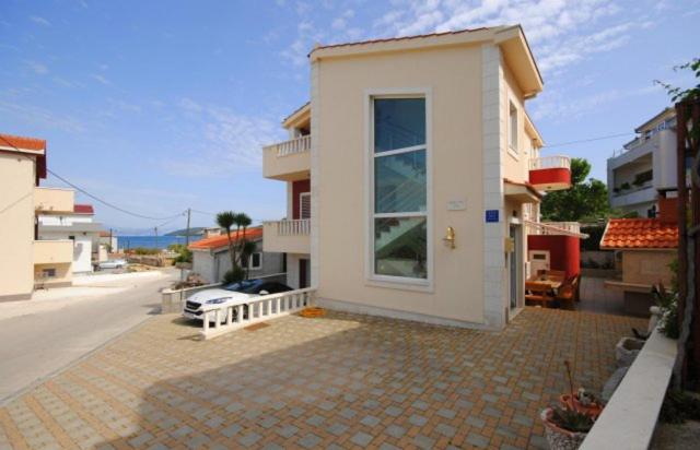 Villa Guliver view 2