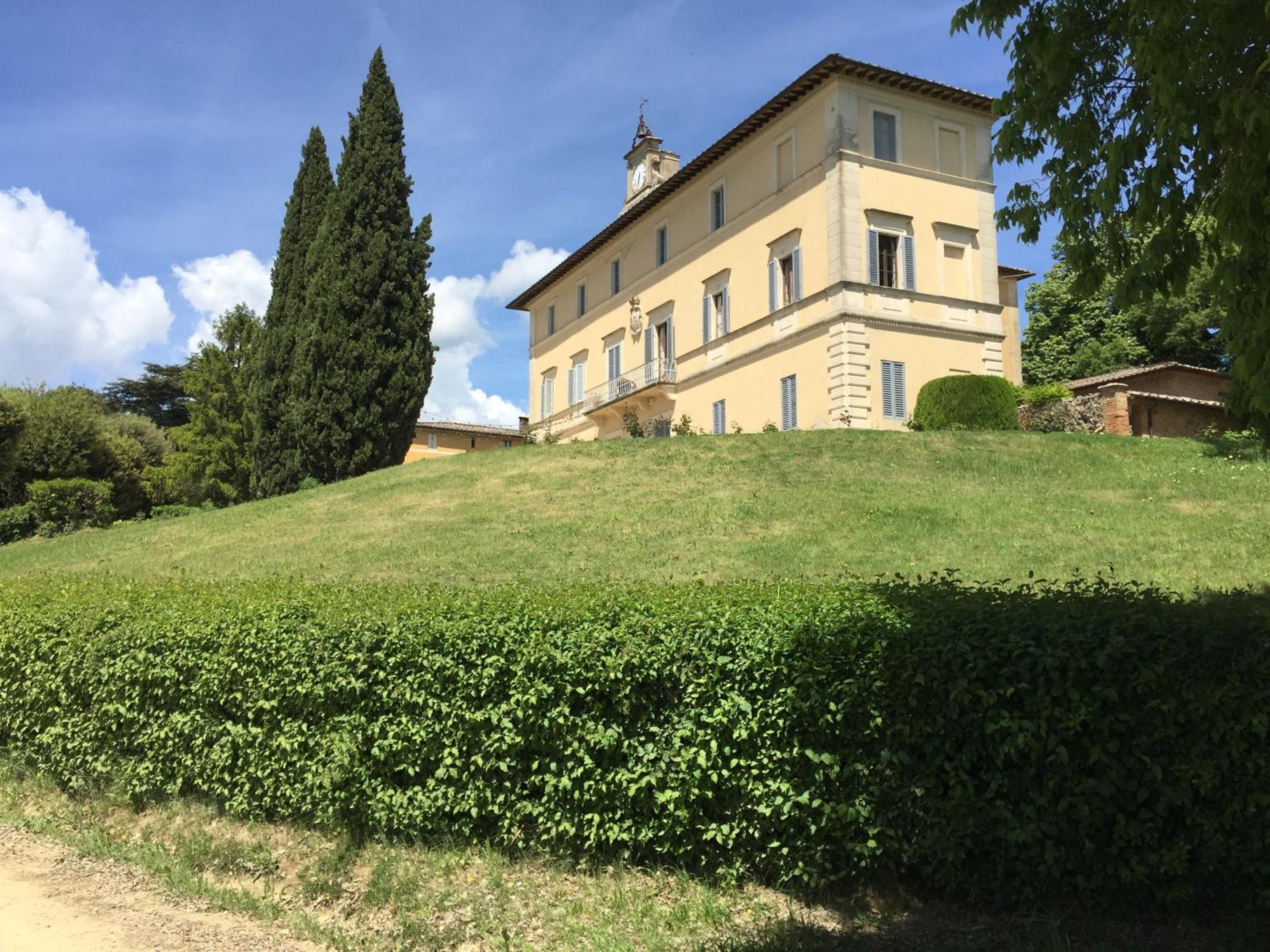 Borgo Villa Certano - Case Vacanza in Toscana