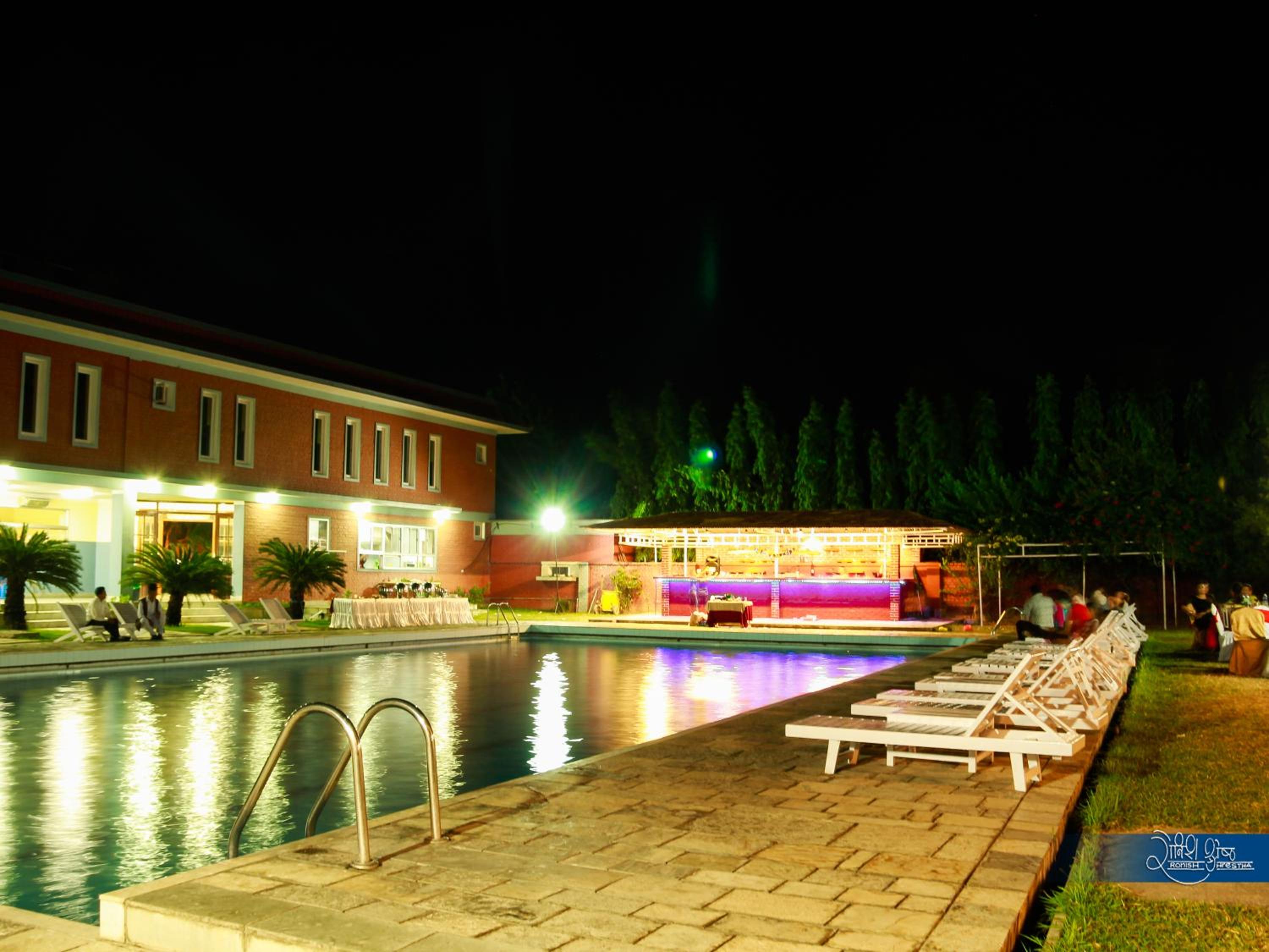 Dreamland Gold Resort & Hotel