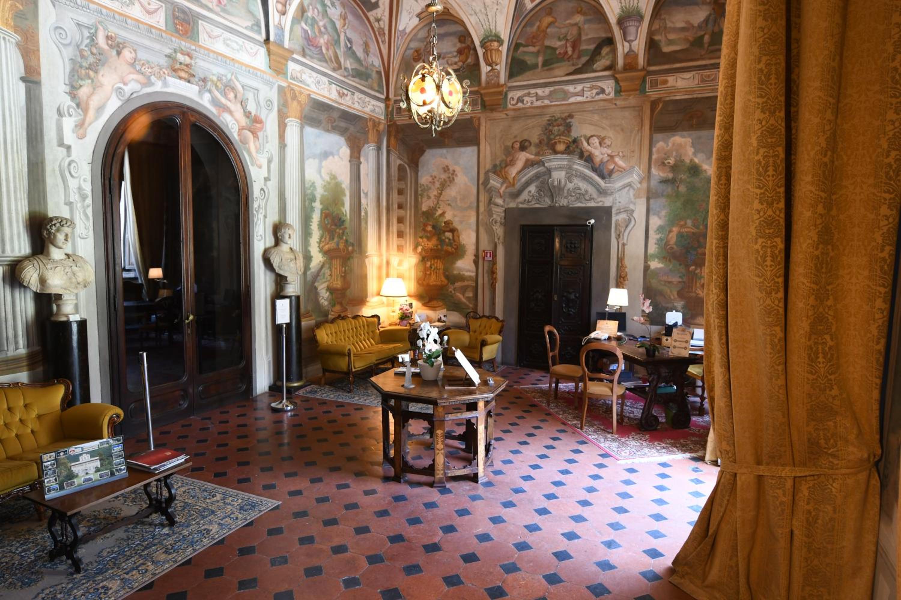 Villa di Corliano Relais all'Ussero