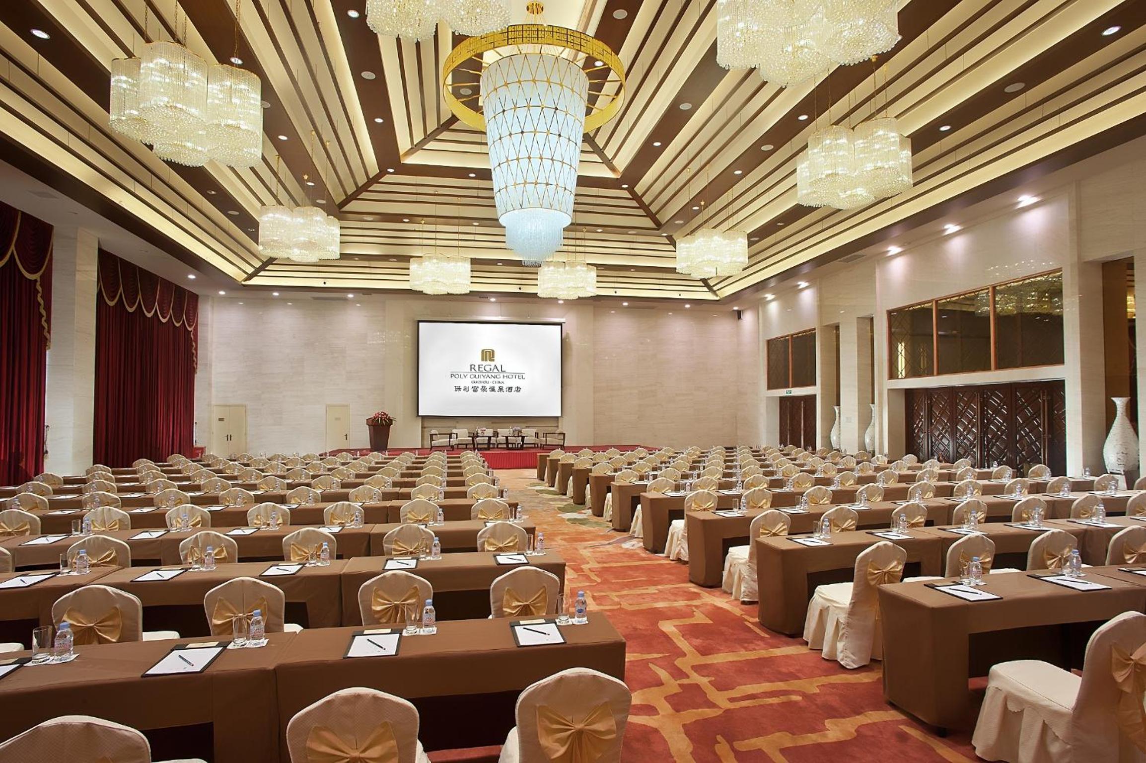 Poly Hotspring Guiyang Hotel