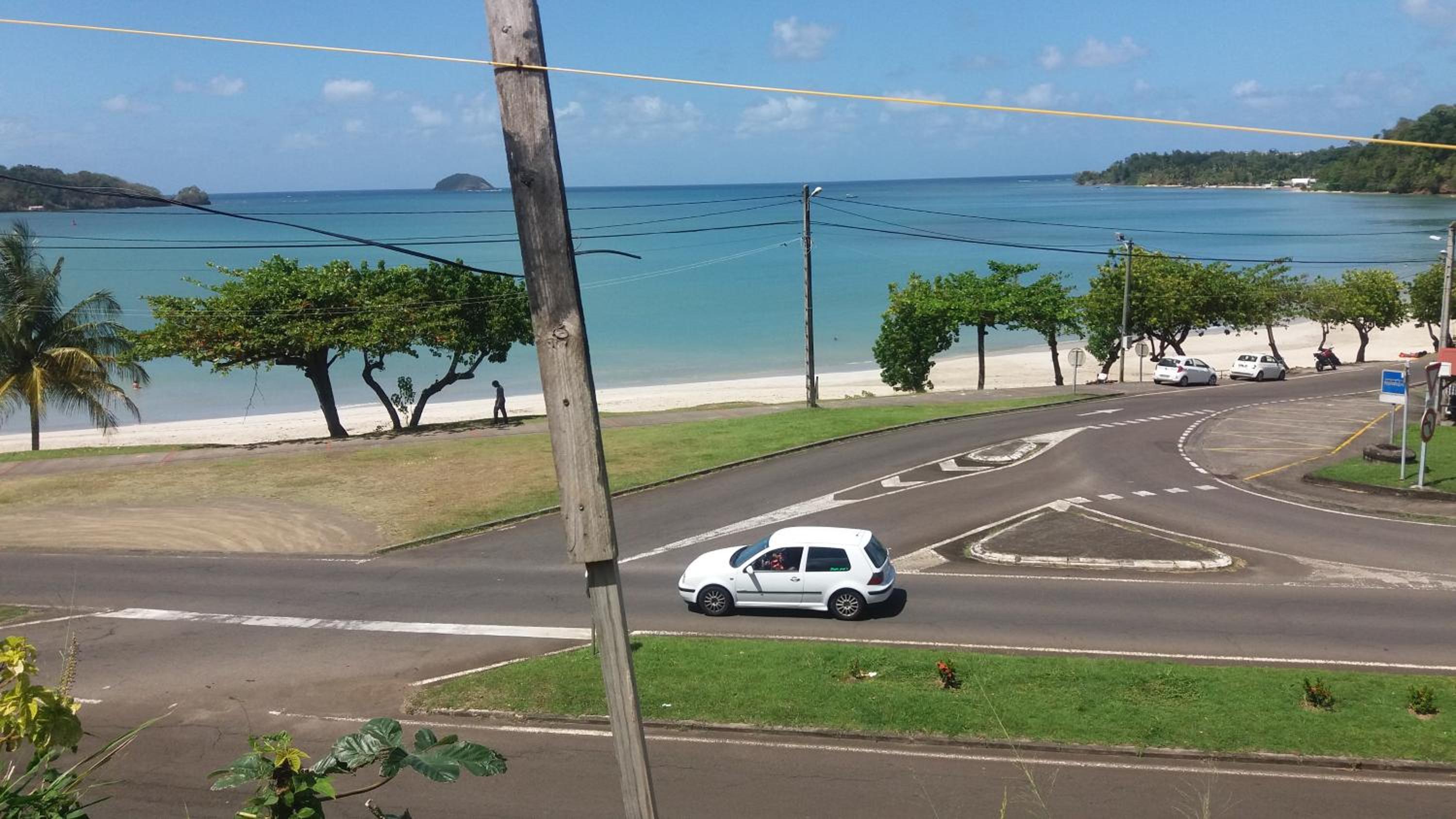 B&B Plage Des Raisiniers view 4