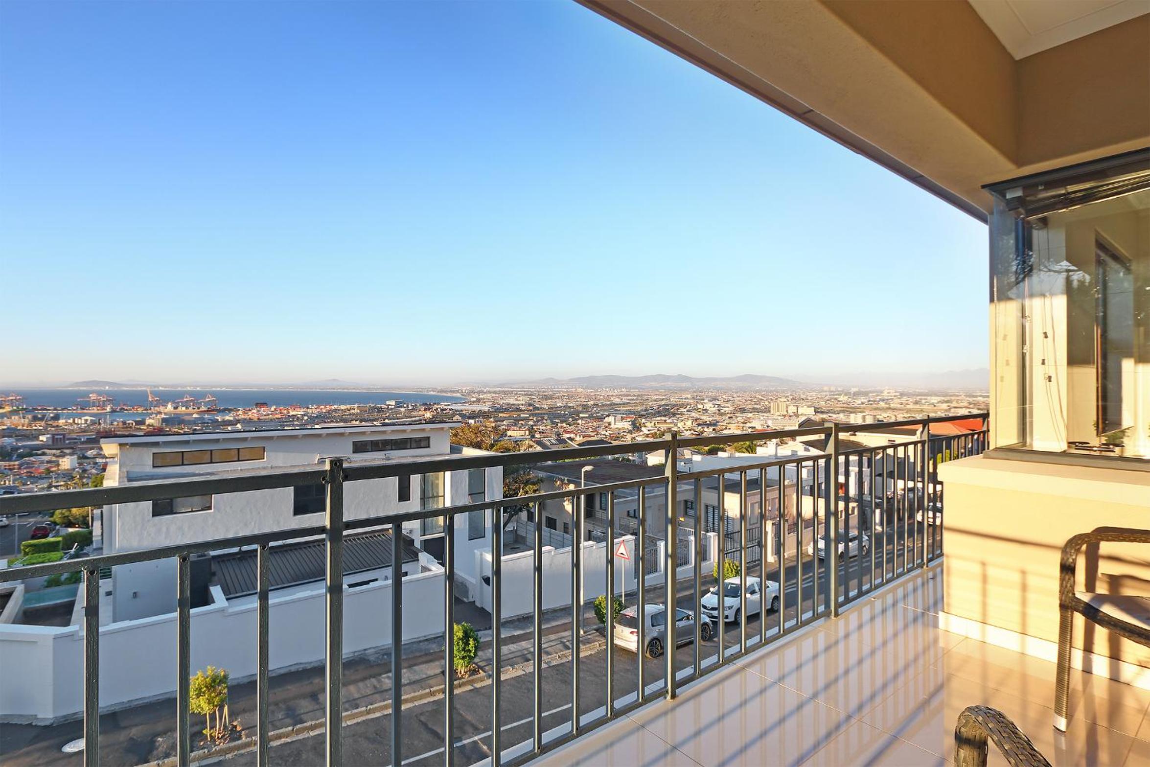 STAR APARTMENTS