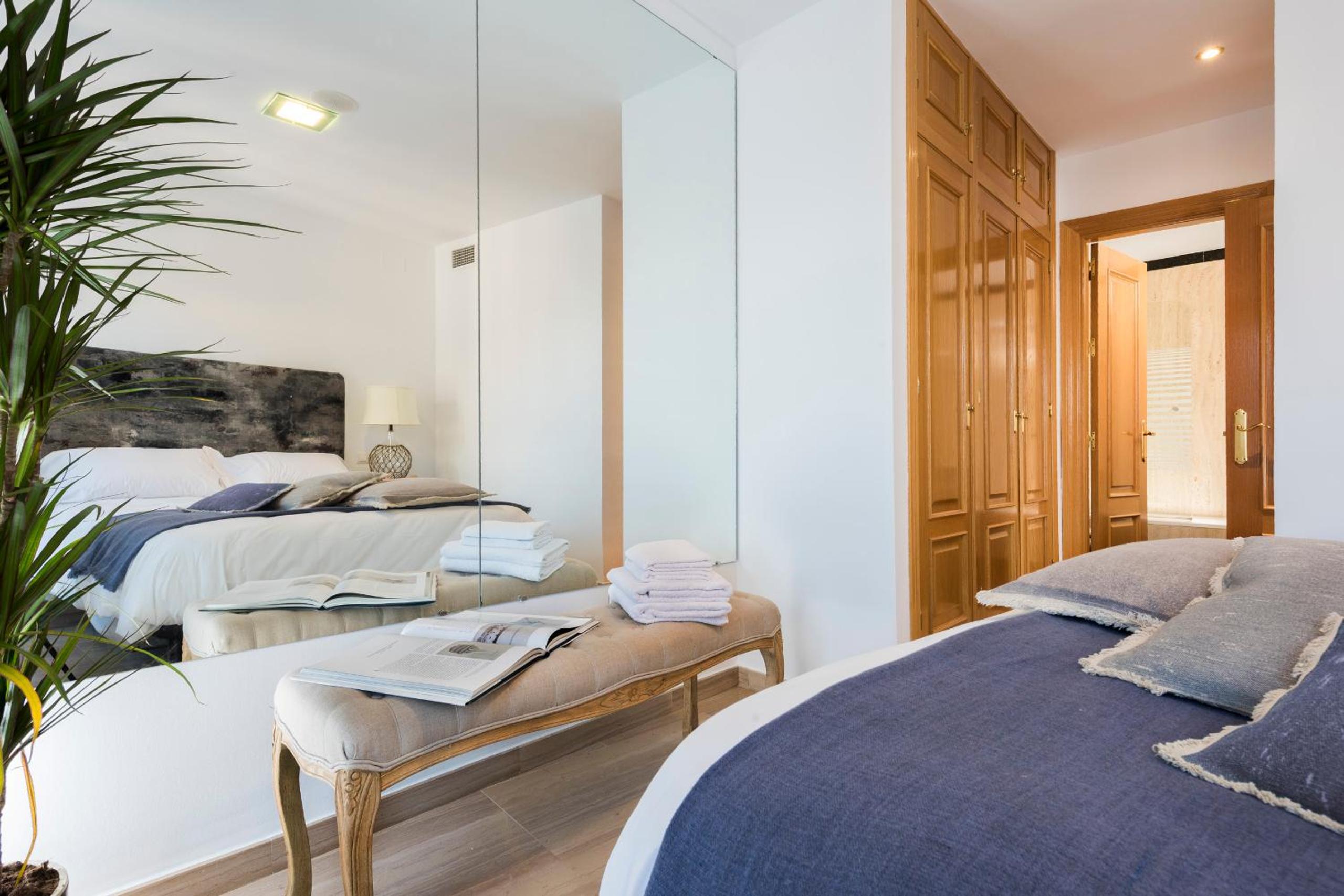 Genteel Home Isabel la Católica