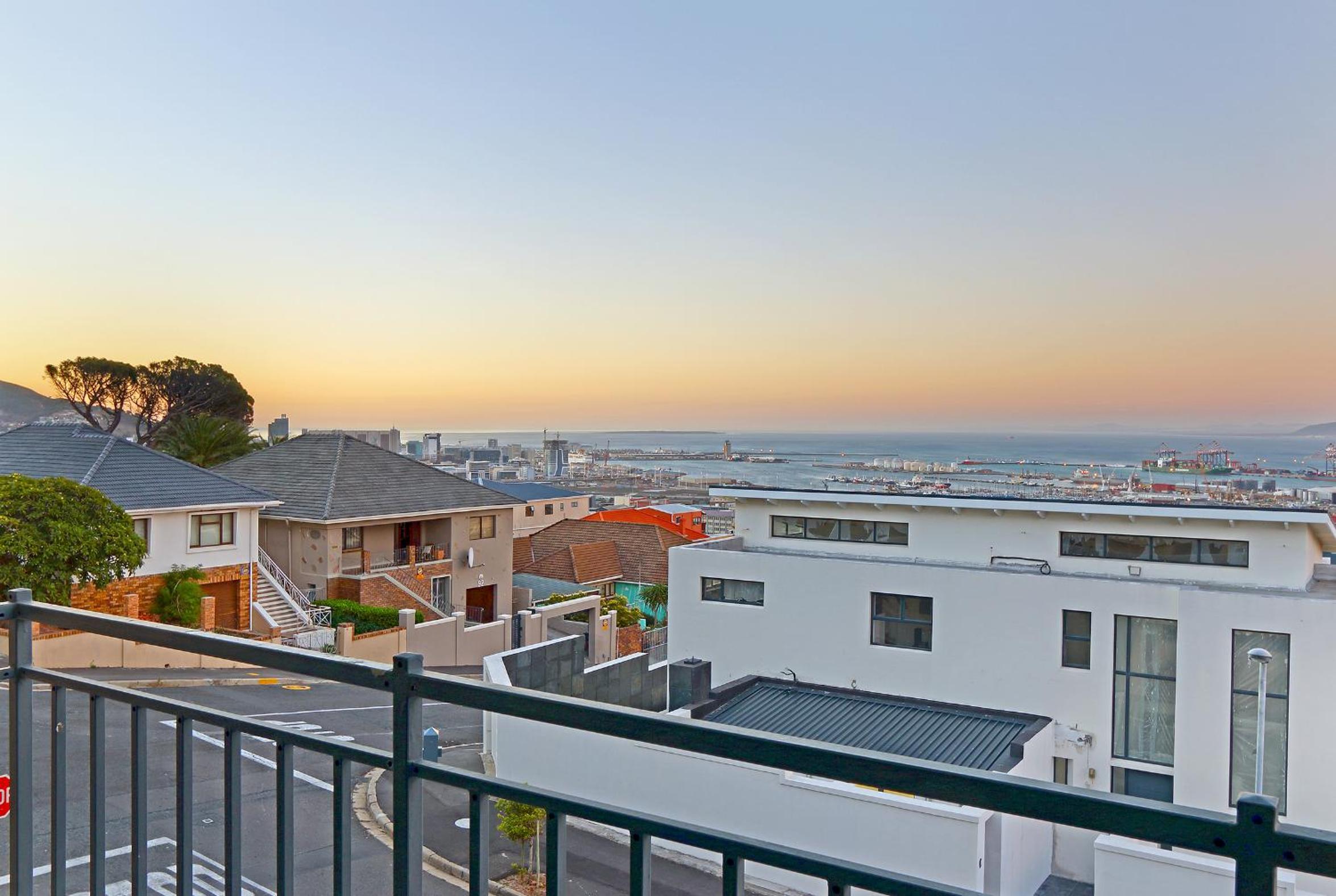 STAR APARTMENTS