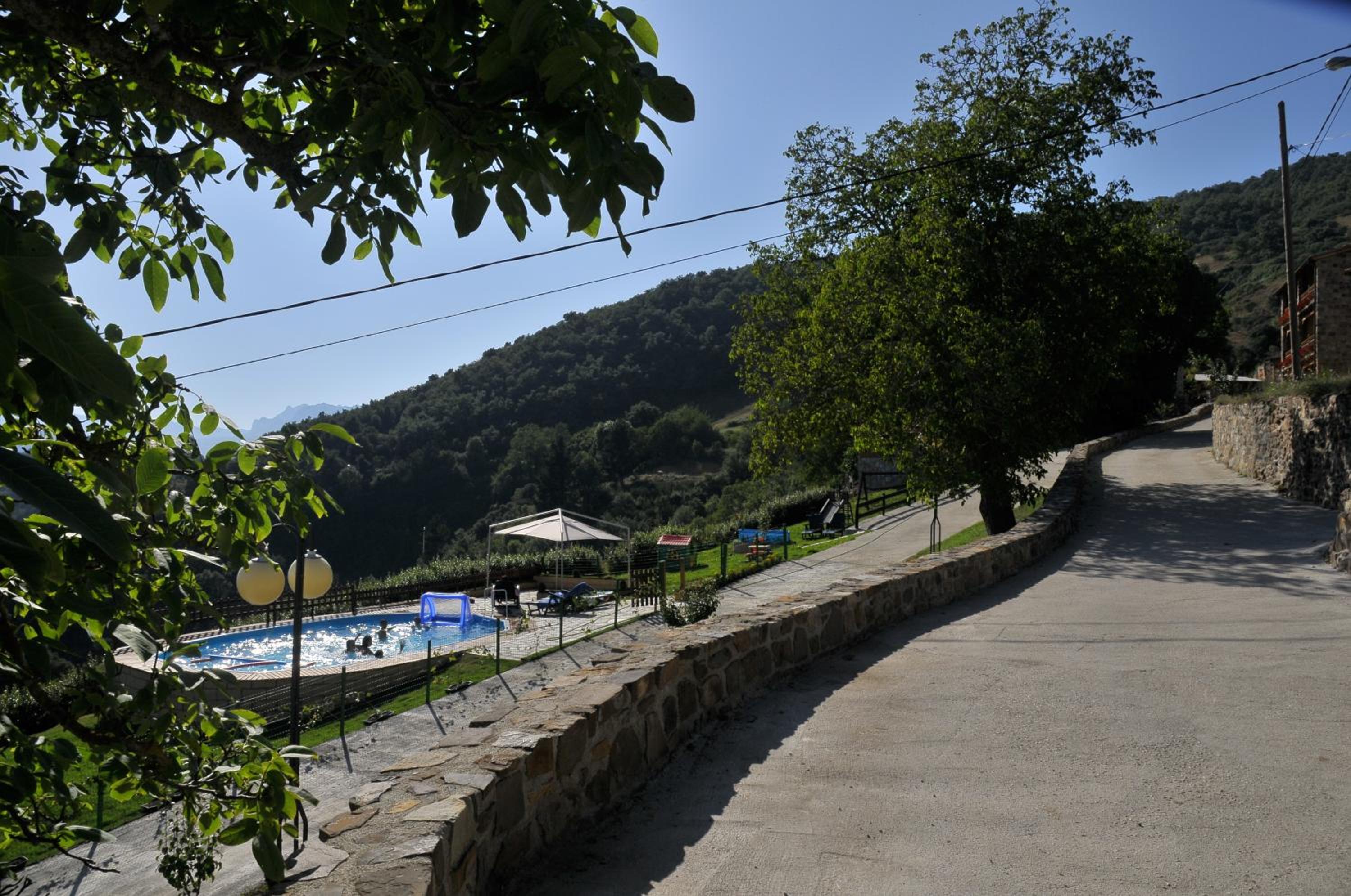 Viviendas Rurales Peña Sagra