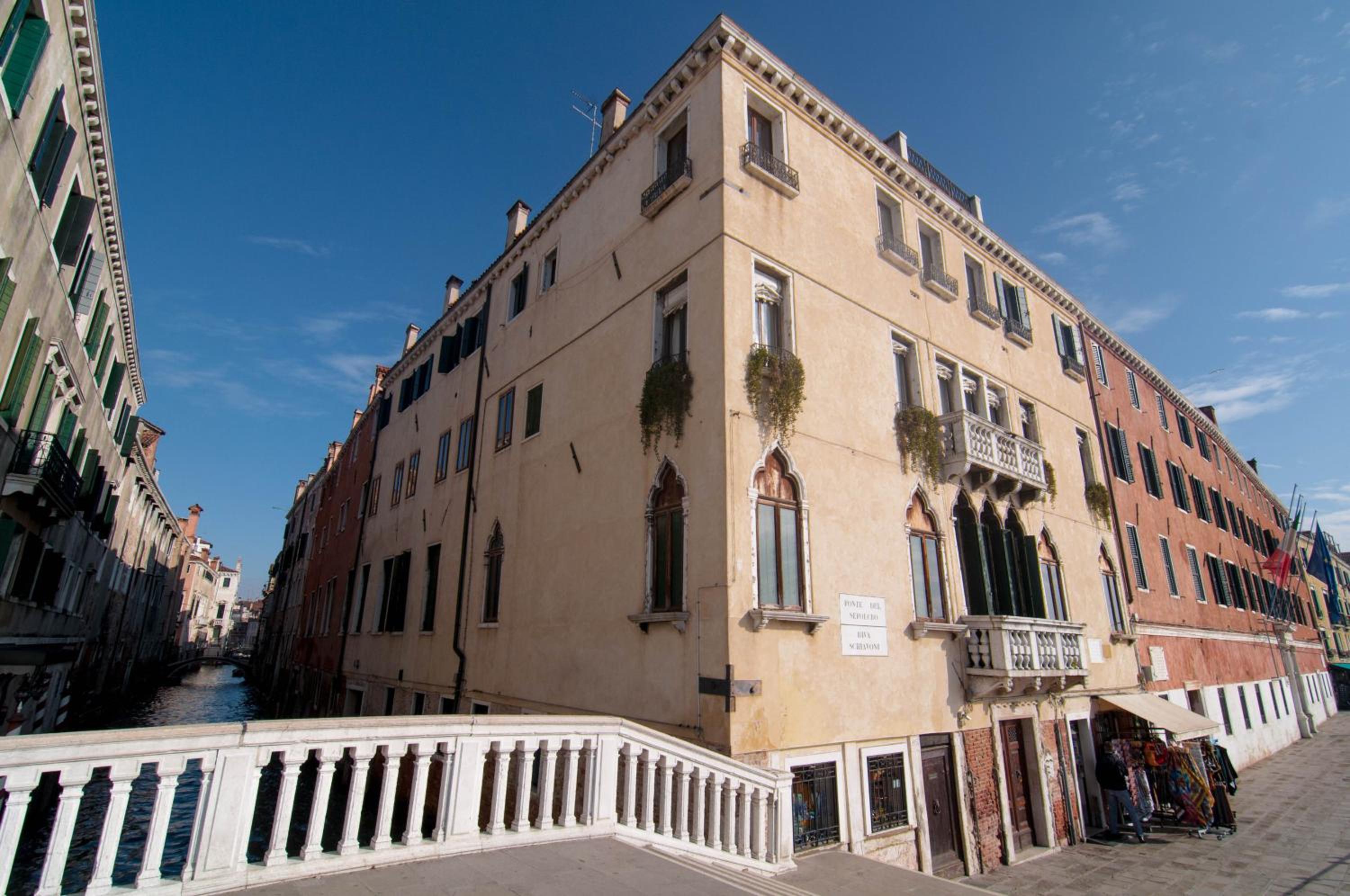 Ca' Navagero Apartments