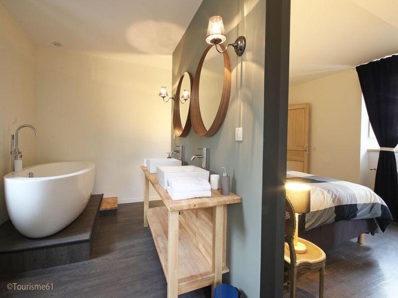 Le Manoir du Ribardon view 5
