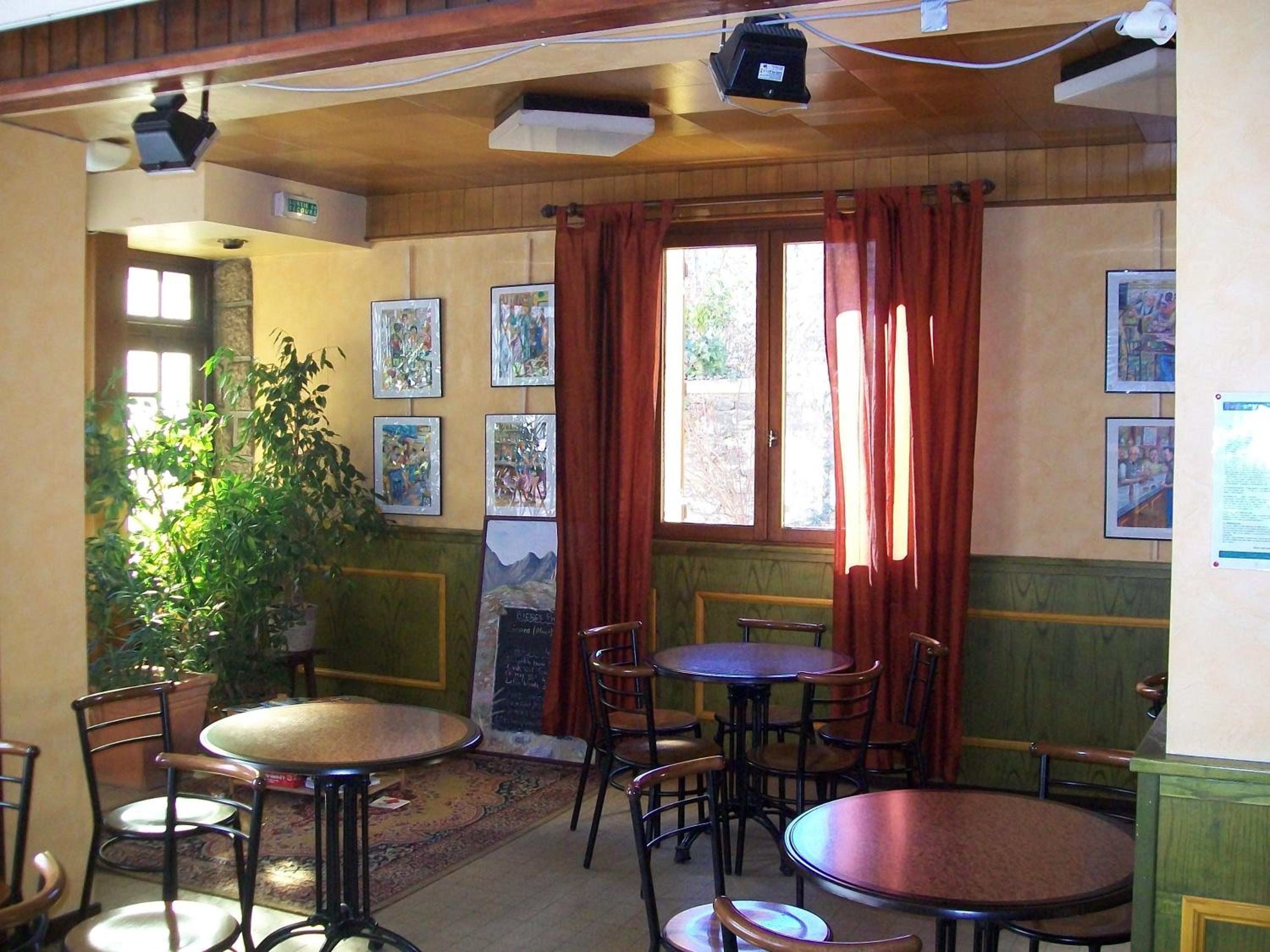 restaurant