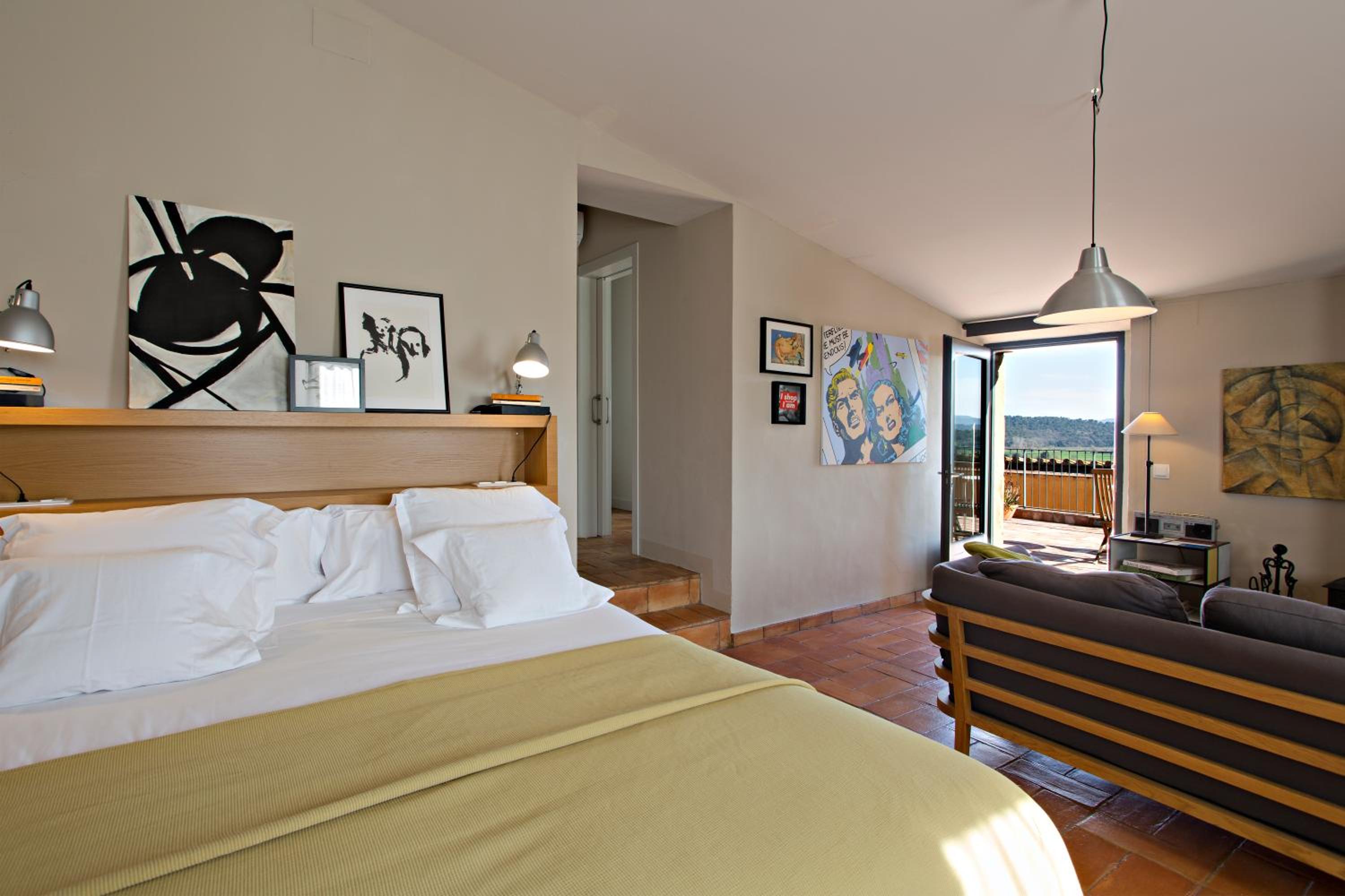 Encís d'Empordà -Adults Only-
