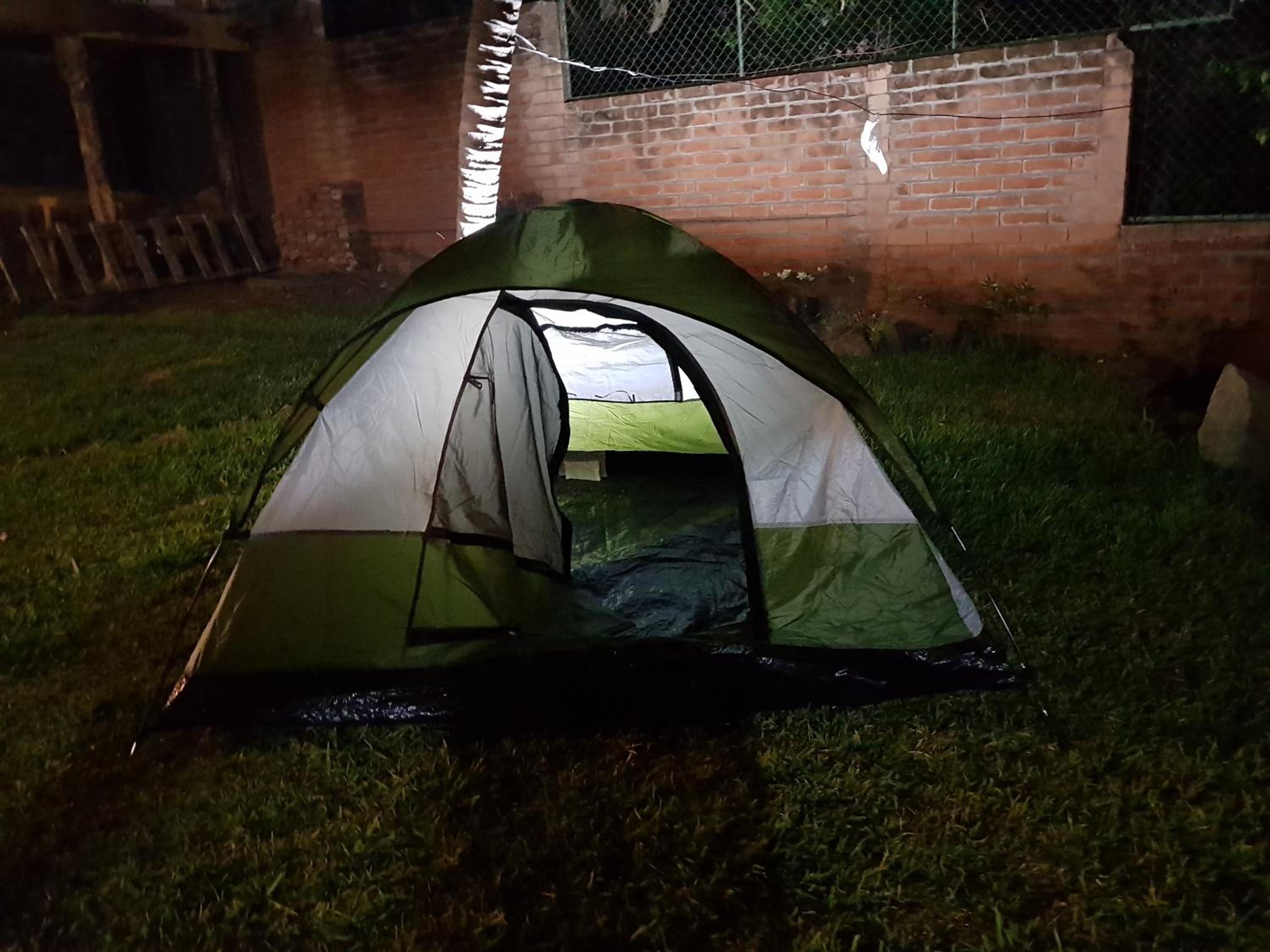 Captain Morgan Hostel Lake Coatepeque