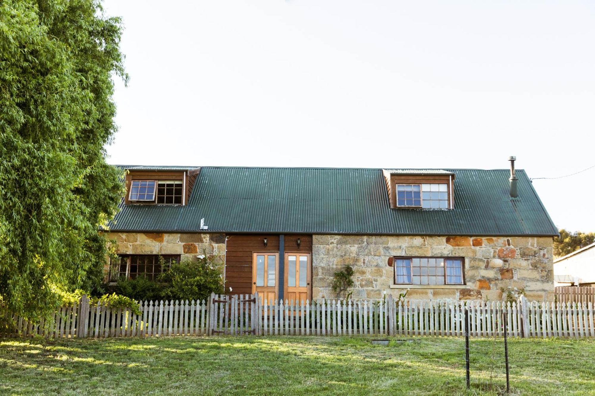 Daisy Bank Cottages