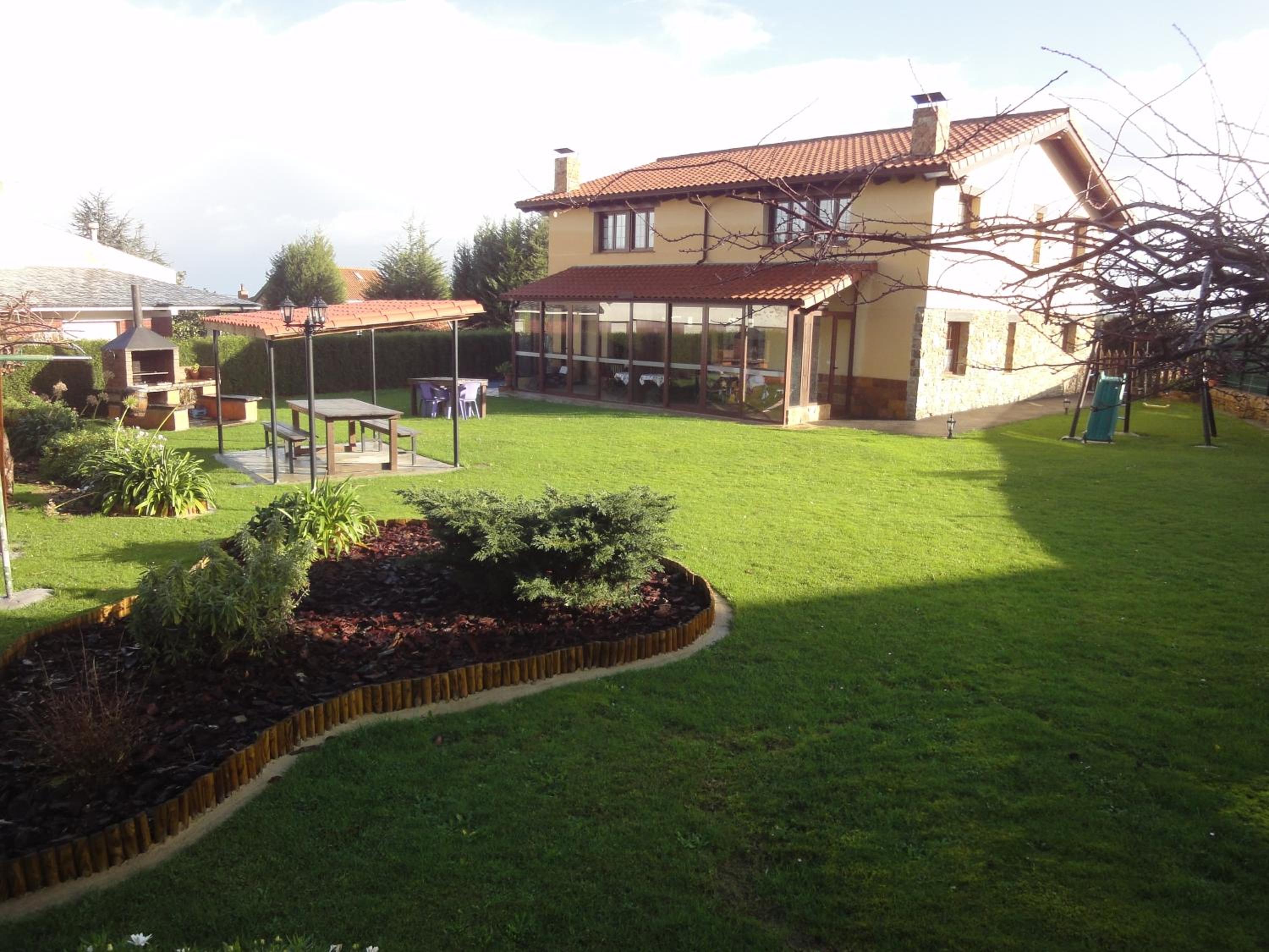 Apartamentos Rurales Villa del Sain Cudillero