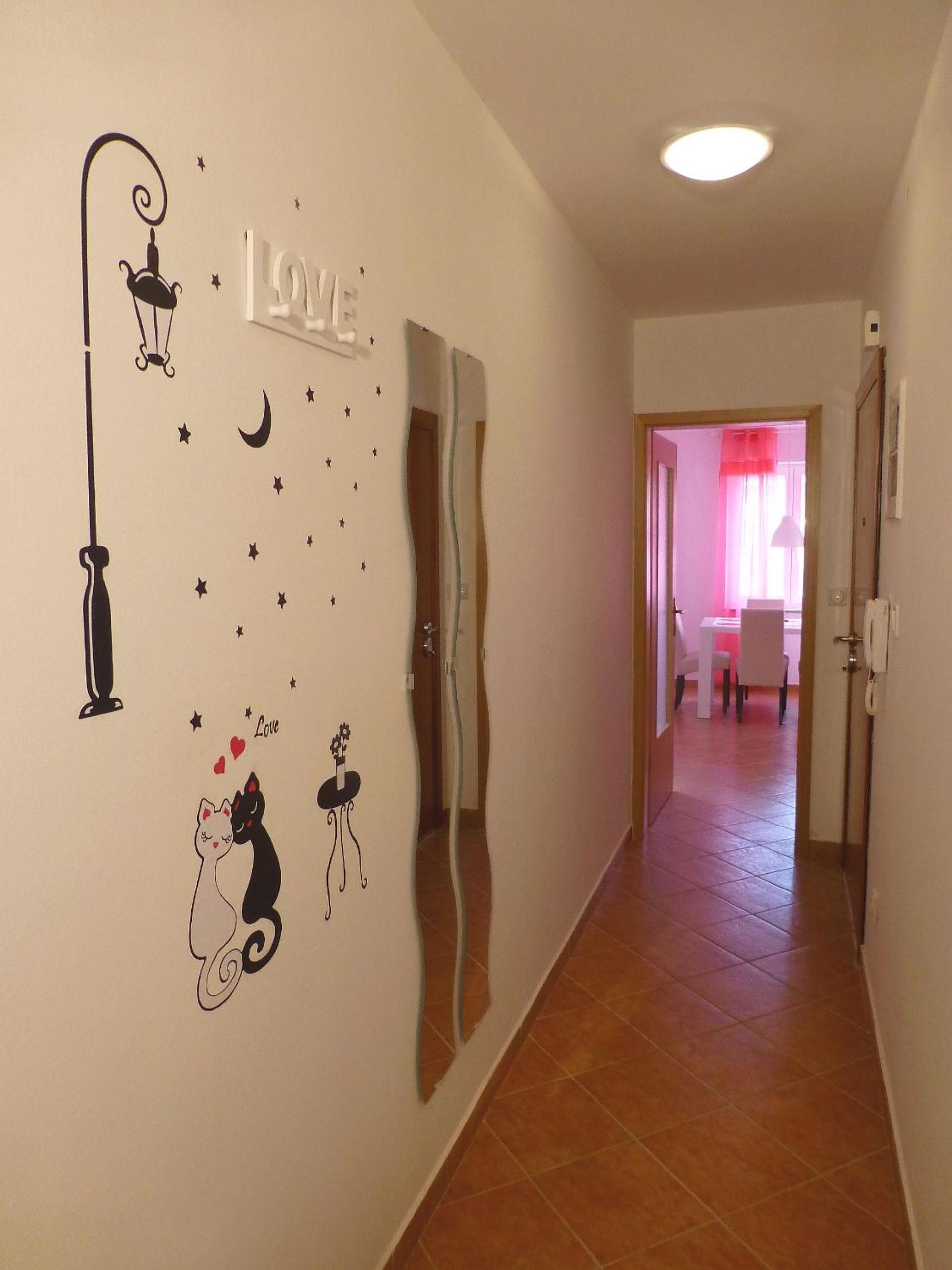 Apartments Kvesić