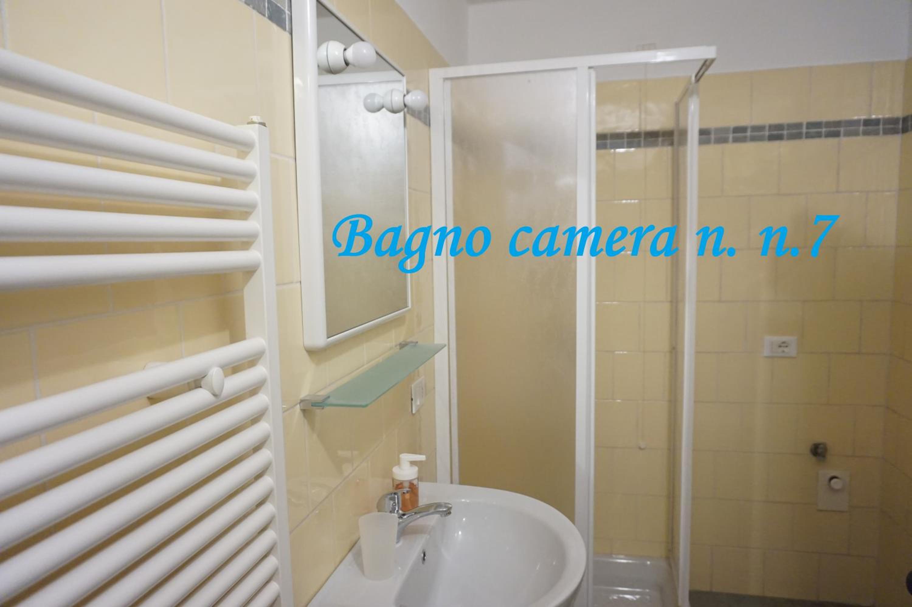 Photo 51