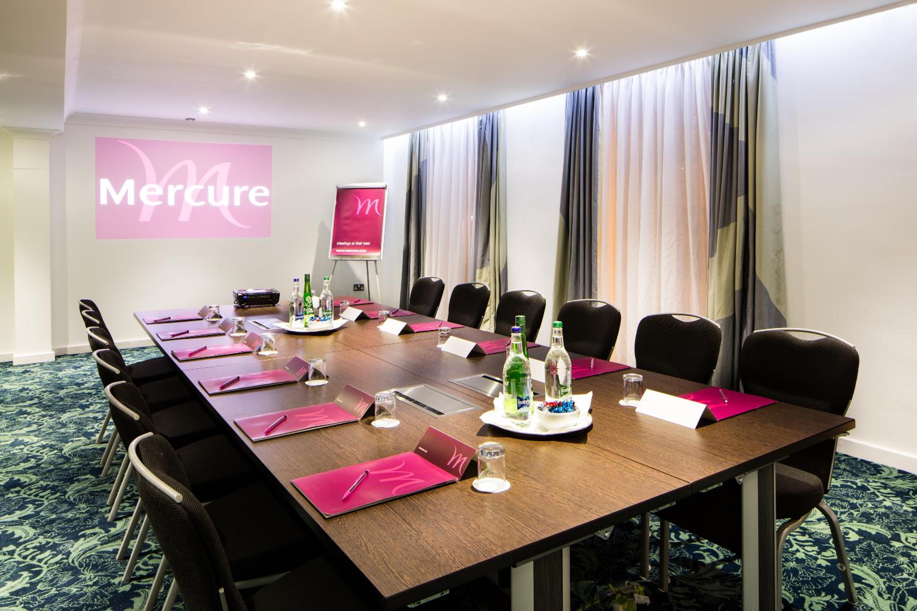 Darlington Vacations - Mercure Darlington King's Hotel - Property Image 9