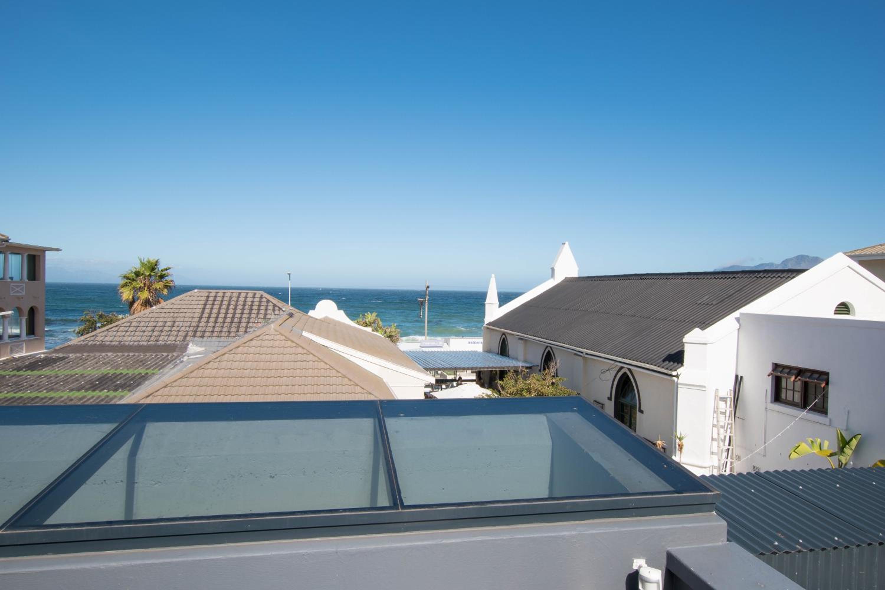 Rosmead Apartment view 5