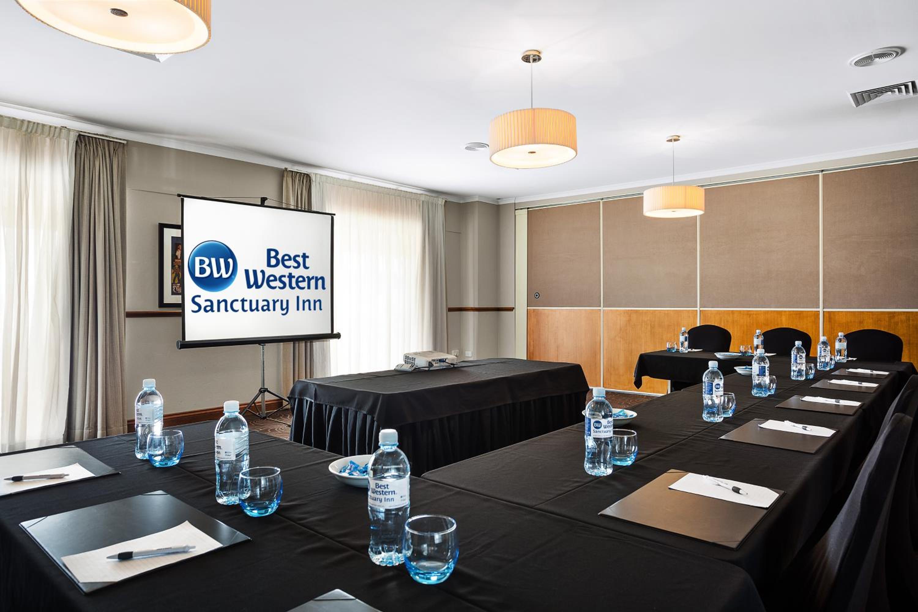 Best Western Sanctuary Inn