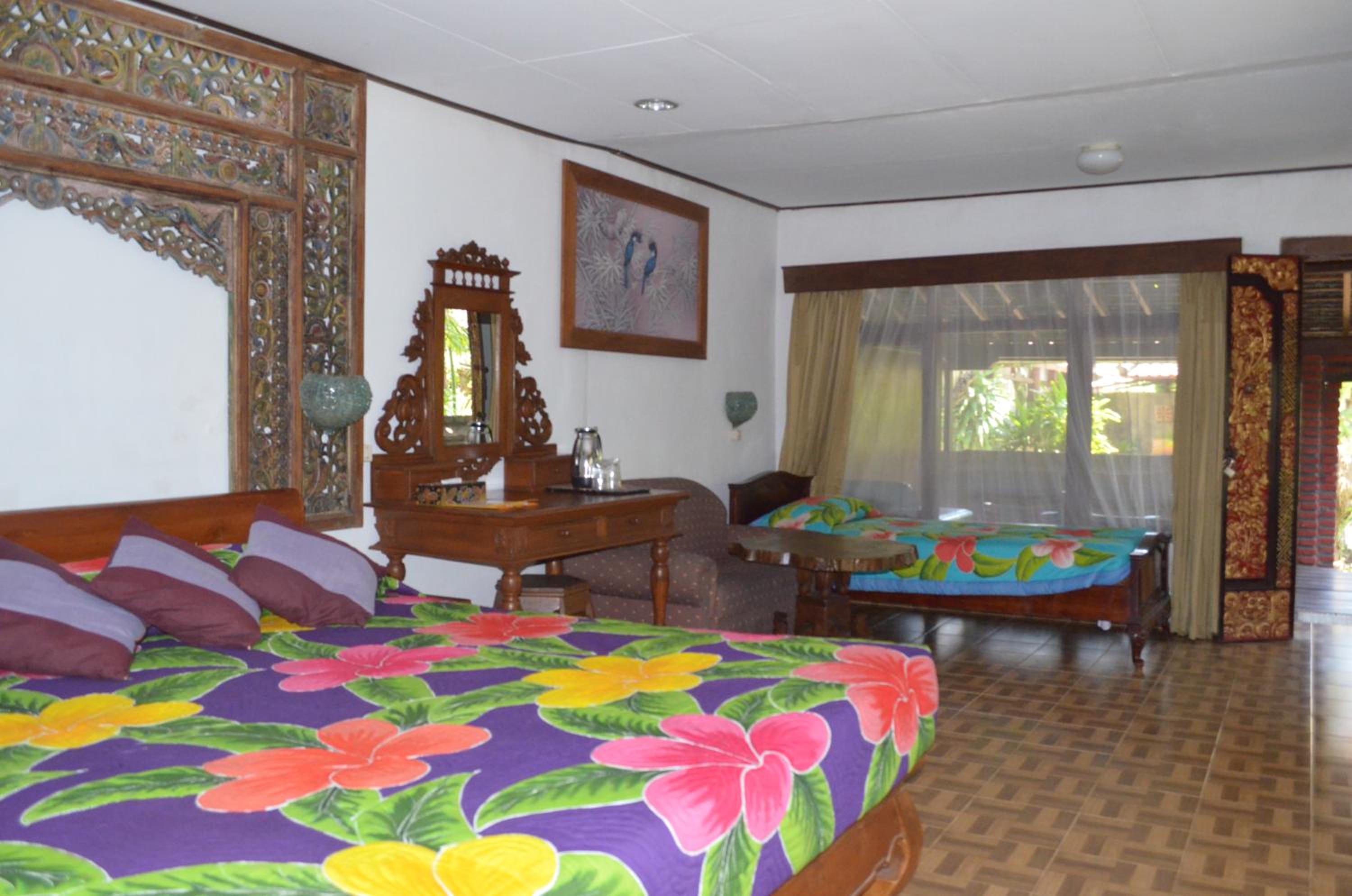 Gazebo Beach Hotel
