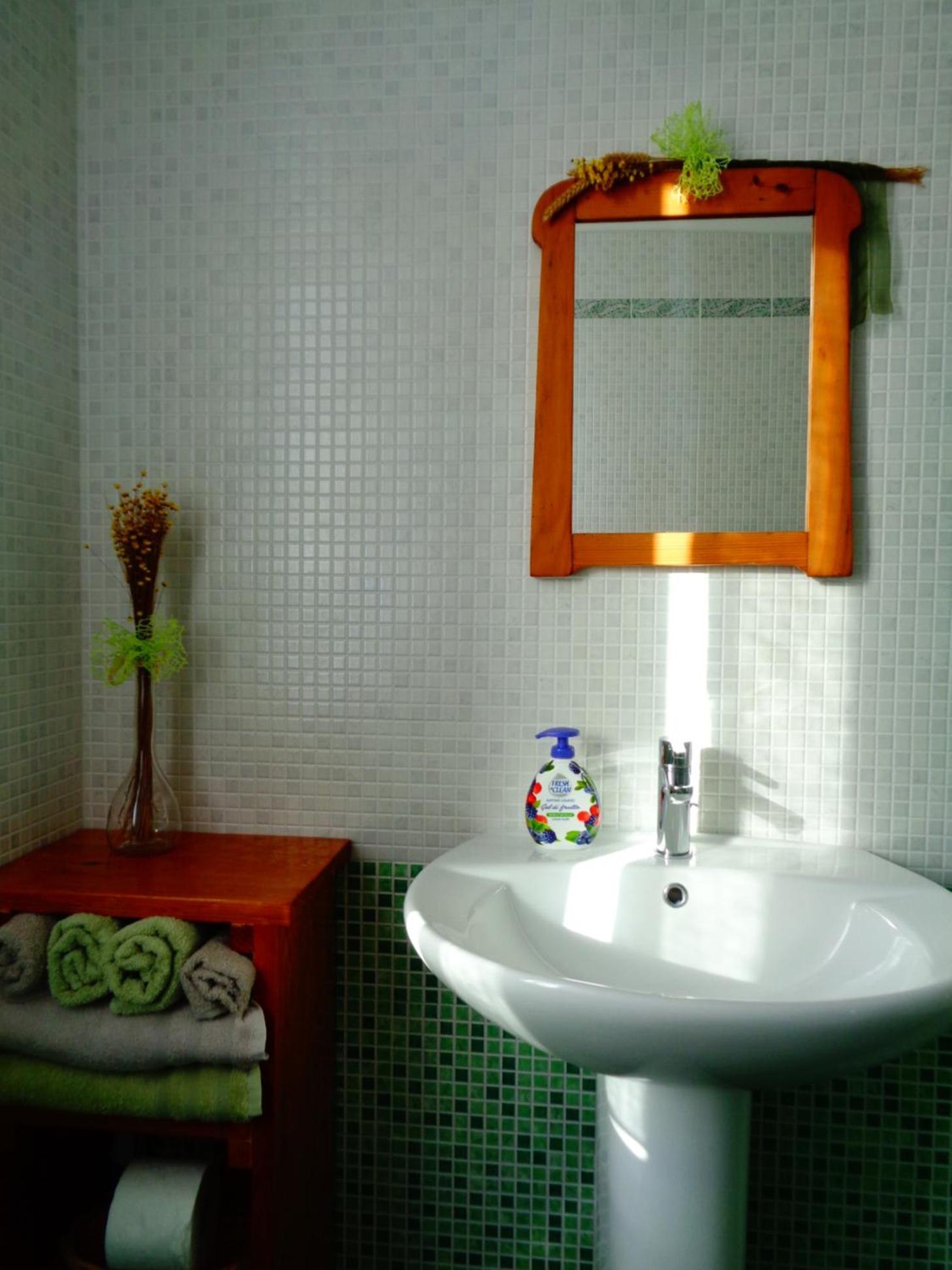 Photo 33
