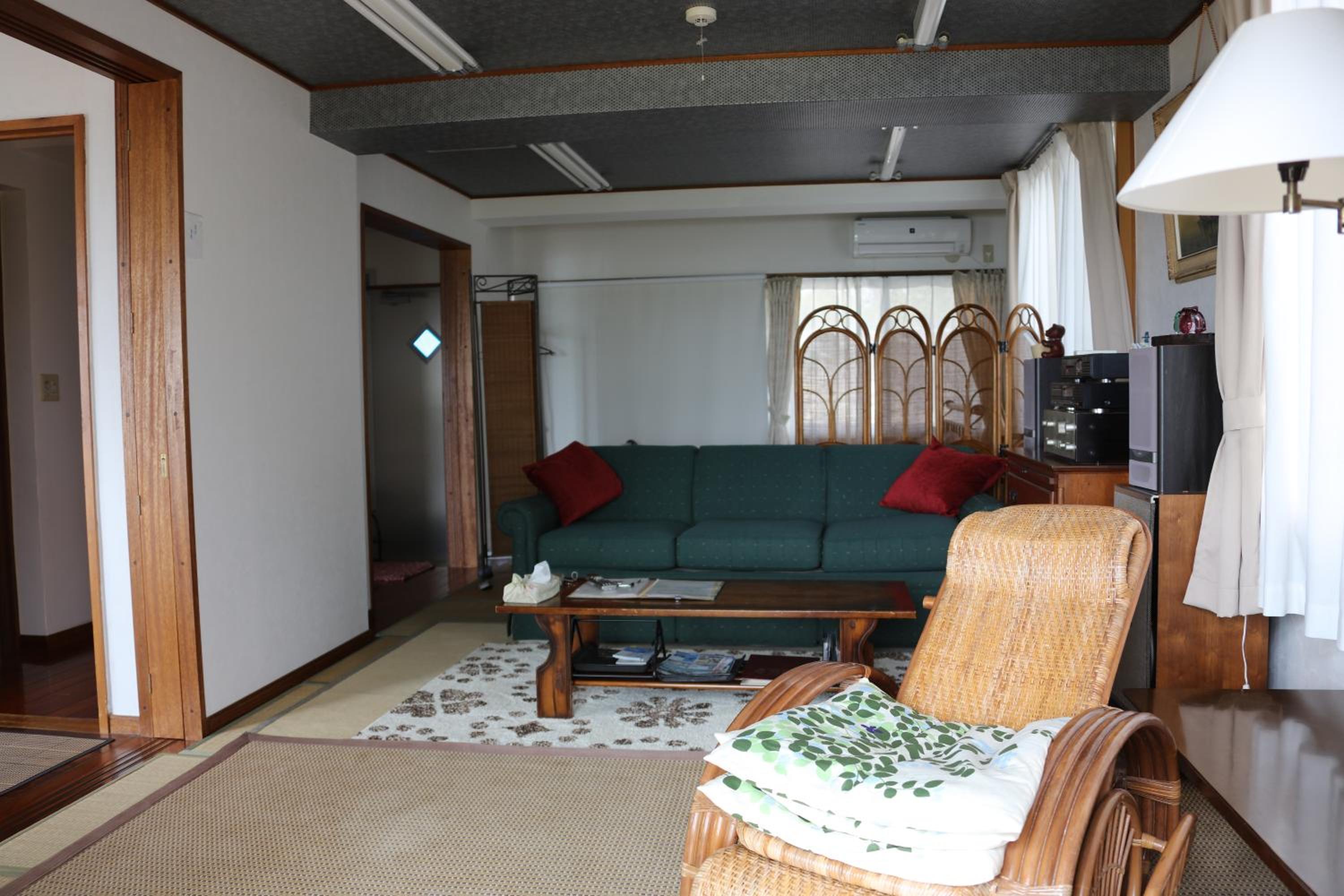 Photo 16