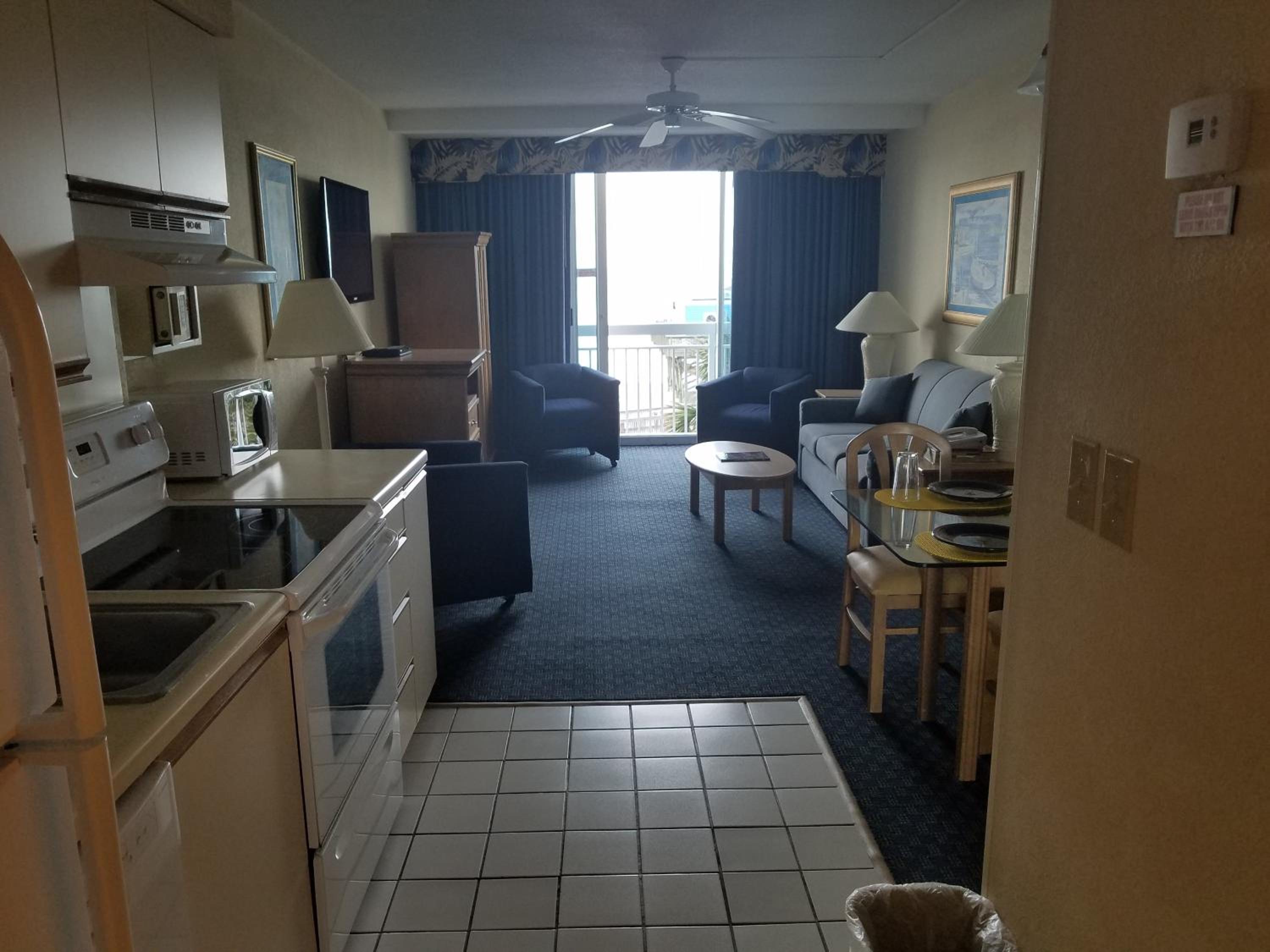 Yachtsman Oceanfront Resort