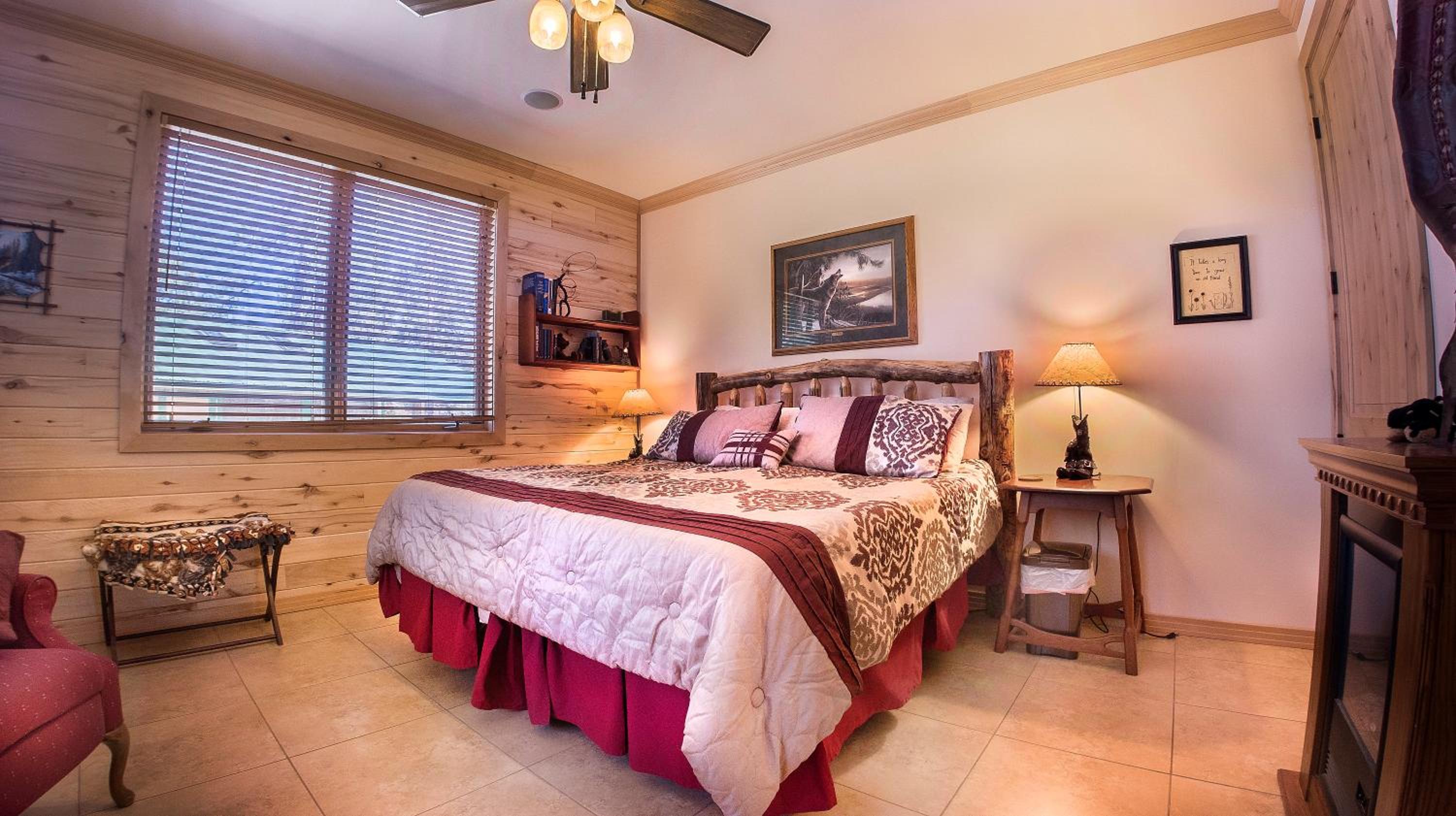 Elktrace Bed and Breakfast