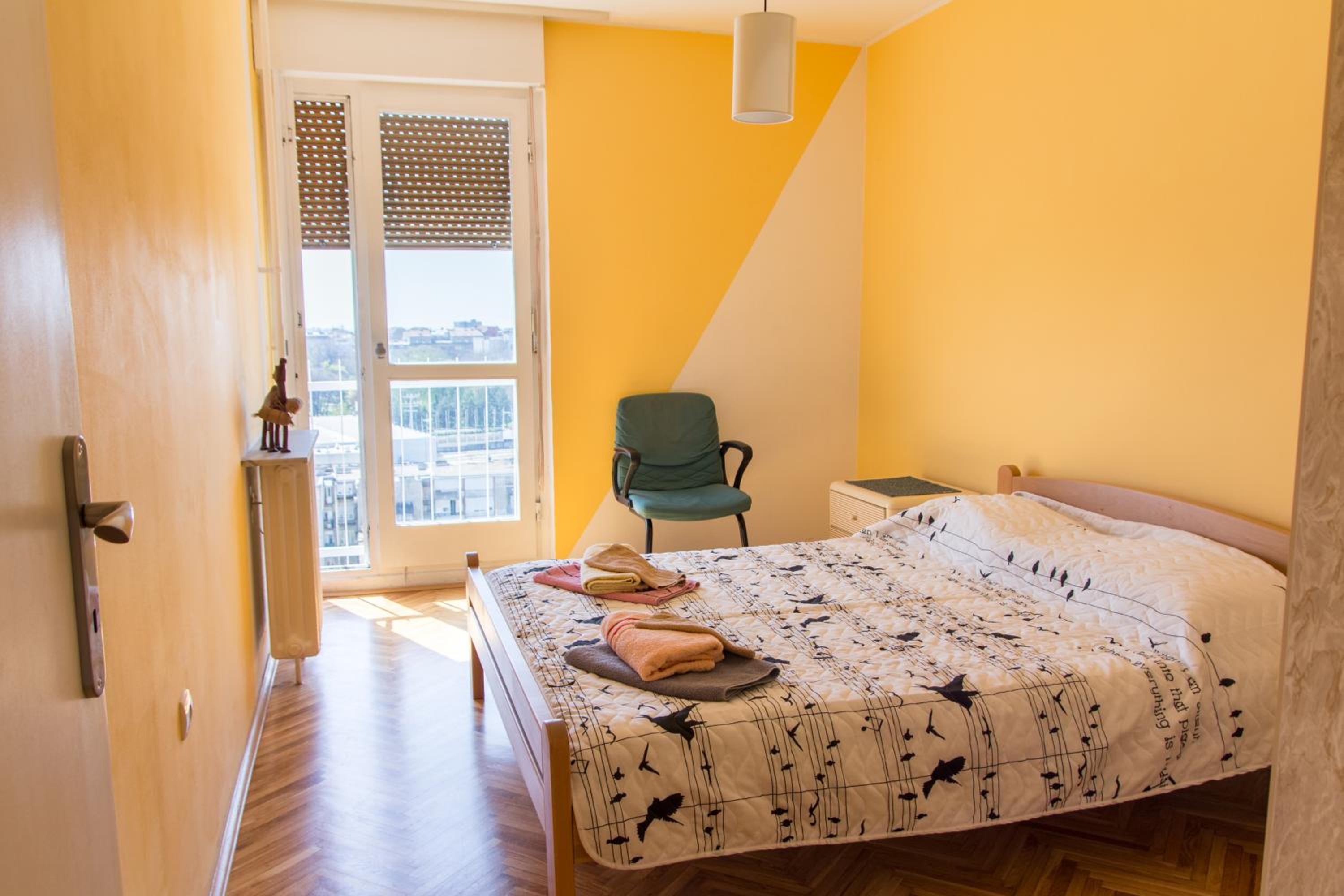 Sunny Apartment view 2